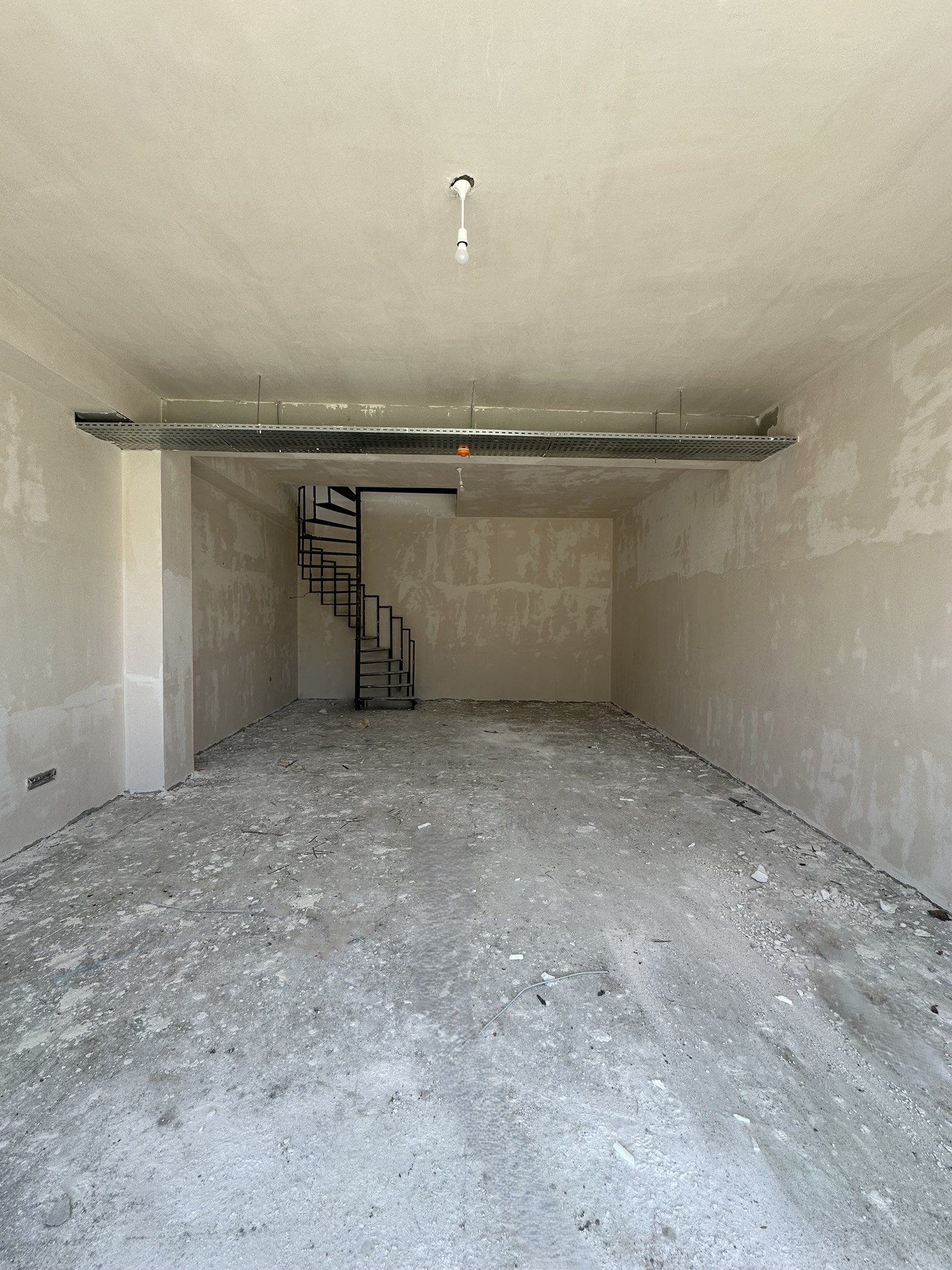 STADİUM CADDE EVLERİ DÜKKAN 3 NUMARA