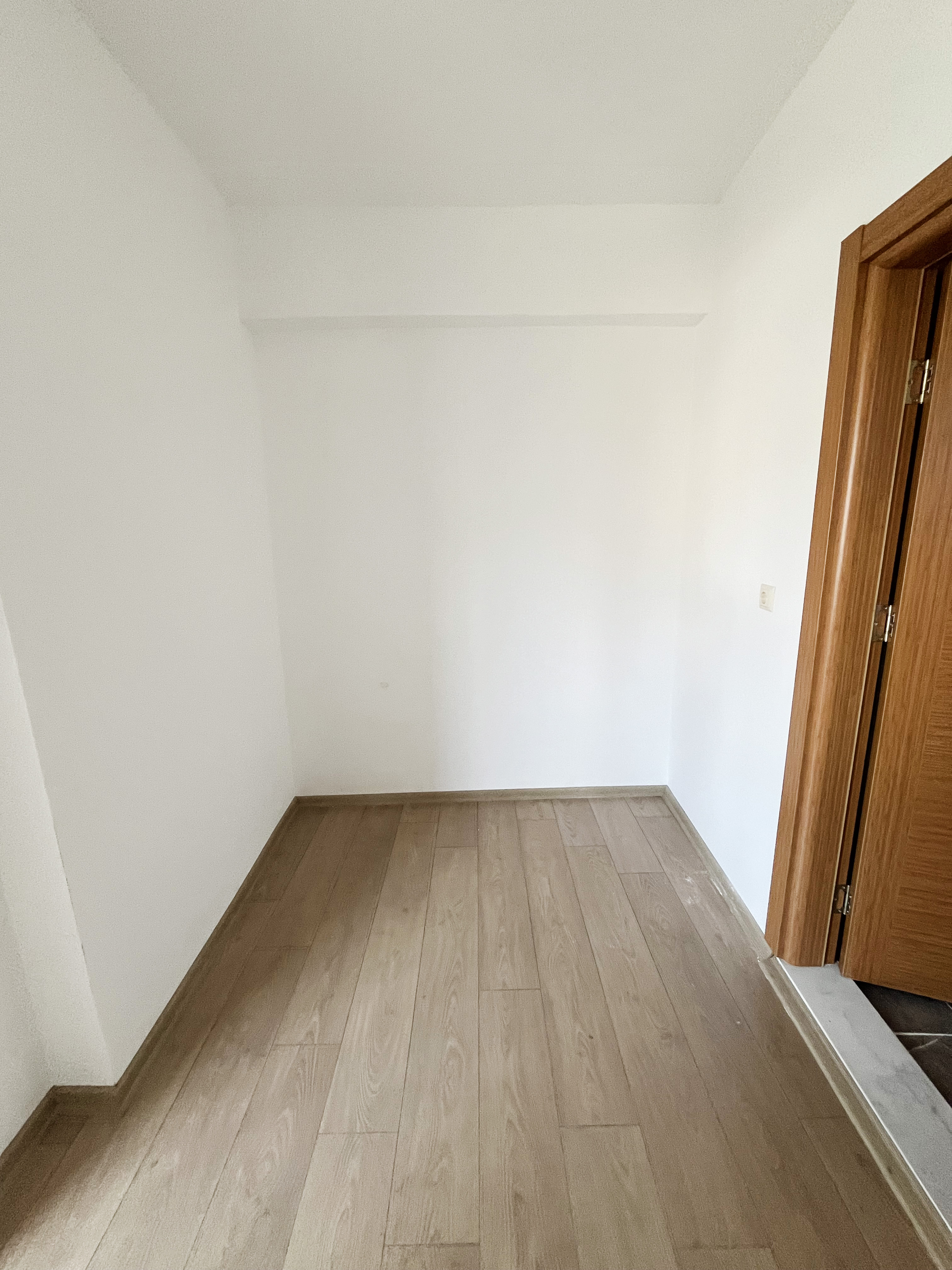 AKSU HUZUR APT SATILIK