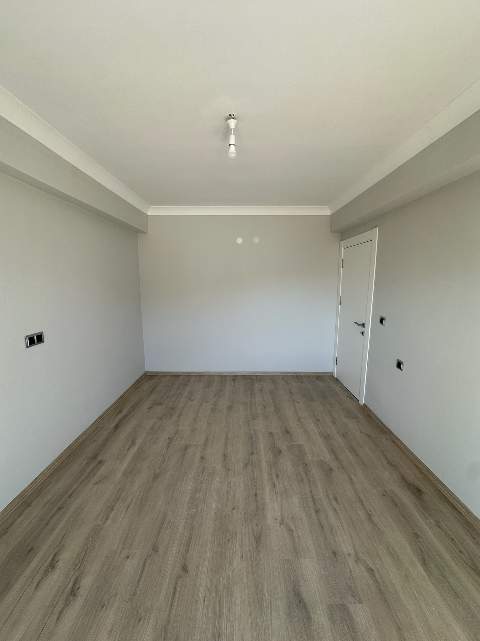 MABEL'DEN AKSU STADIUM CADDE EVLERİNDE GENİŞ FERAH DAİRE