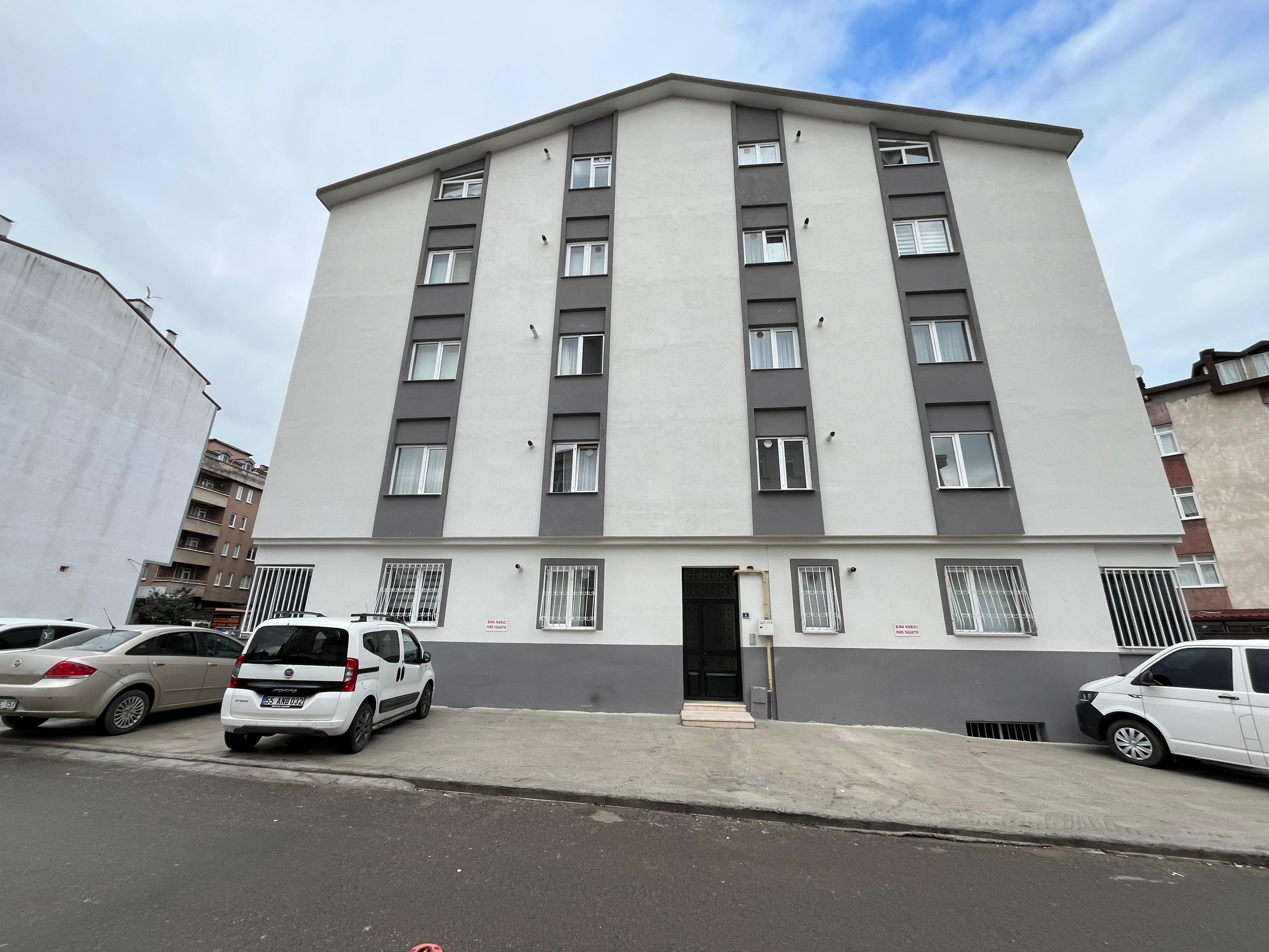 YENİ MAHALLE MEHMET AKİF ERSOY OKULU YANI KİRALIK 3+1