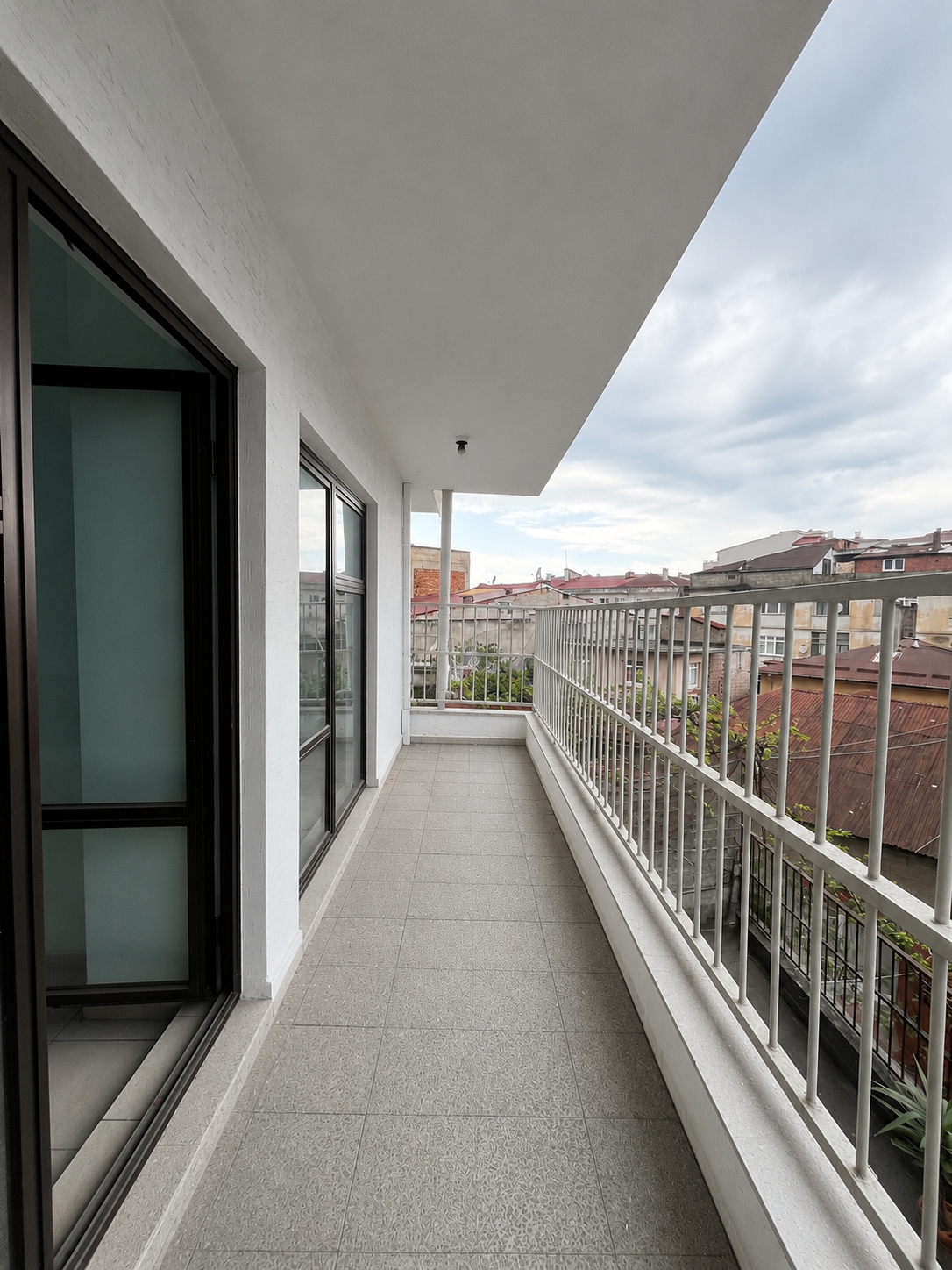 MABEL'DEN GAZİ CADDESİ ÜZERİNDE KİRALIK OFİS