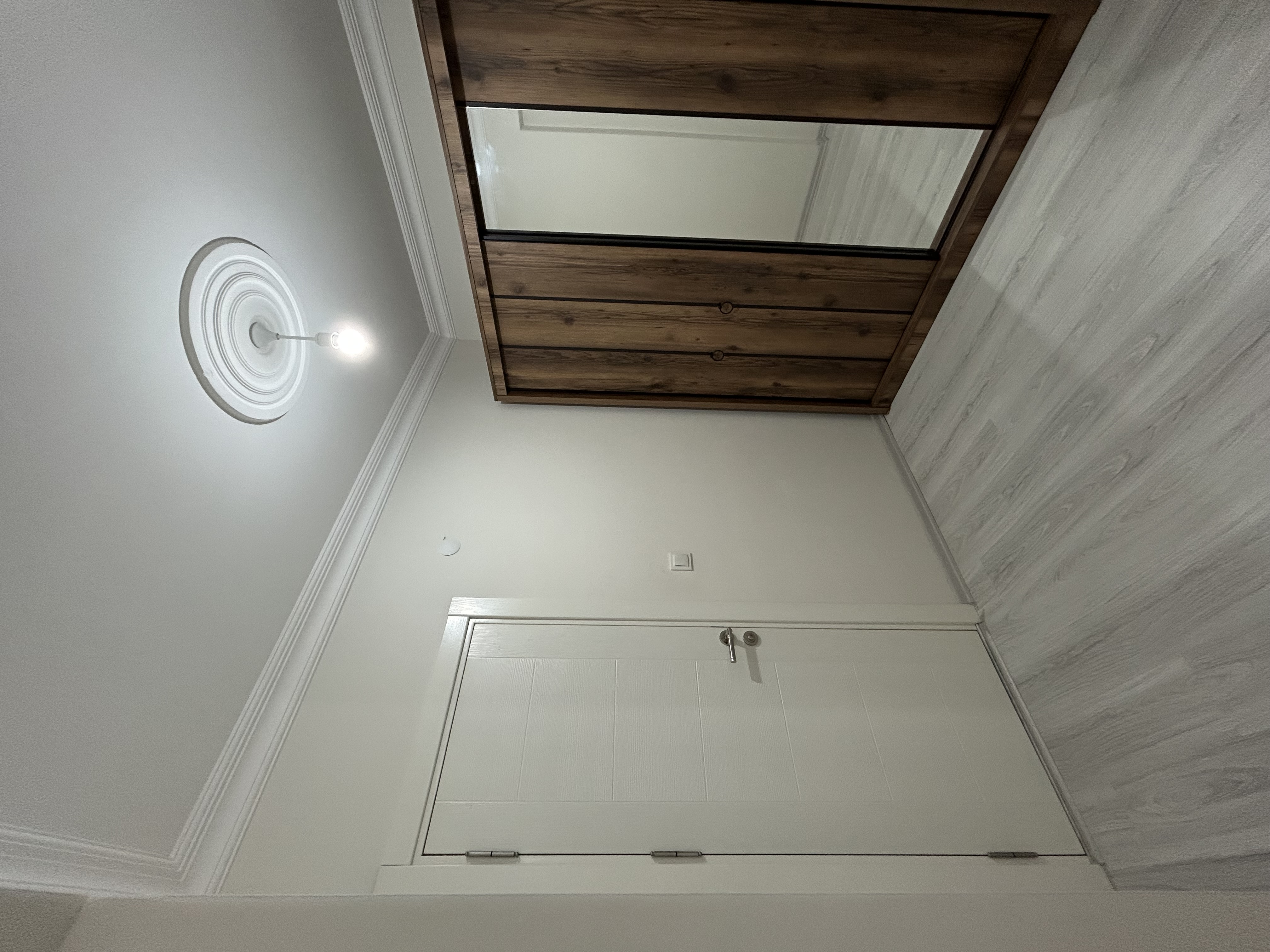 SELDEĞİRMENİ AKÇALI EŞYALI 3+1