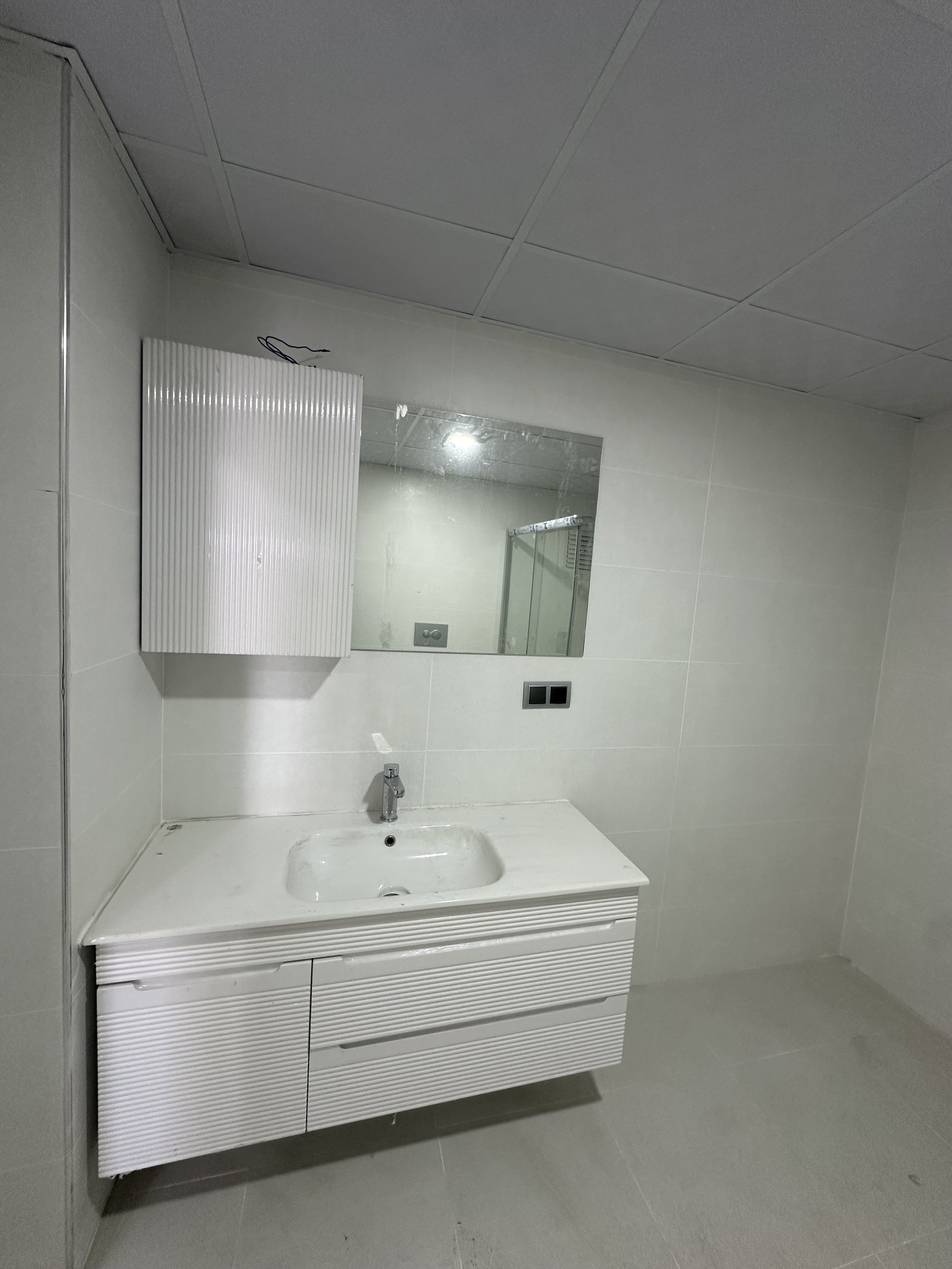 STADİUM CADDE EVLERİ A BLOK D.17 3+1 KİRALIK