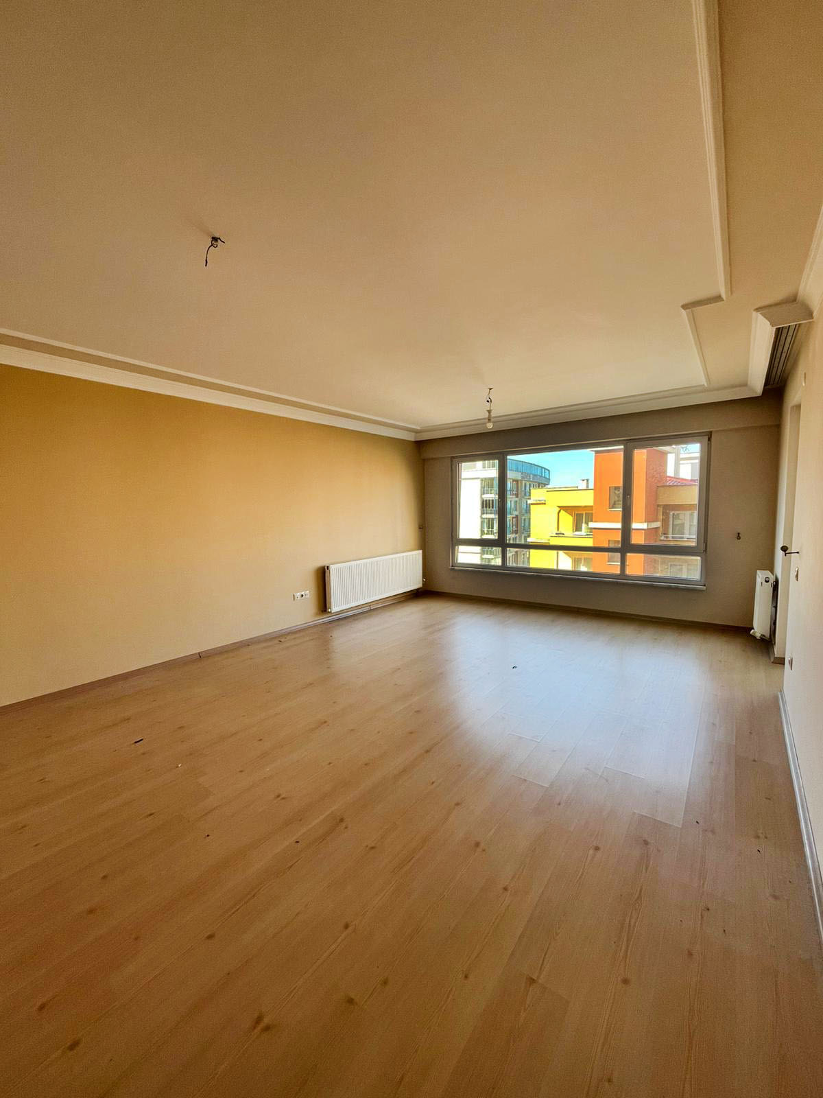 KAVAKLAR PARKMANZARA EVLERİ SATILIK 3+1