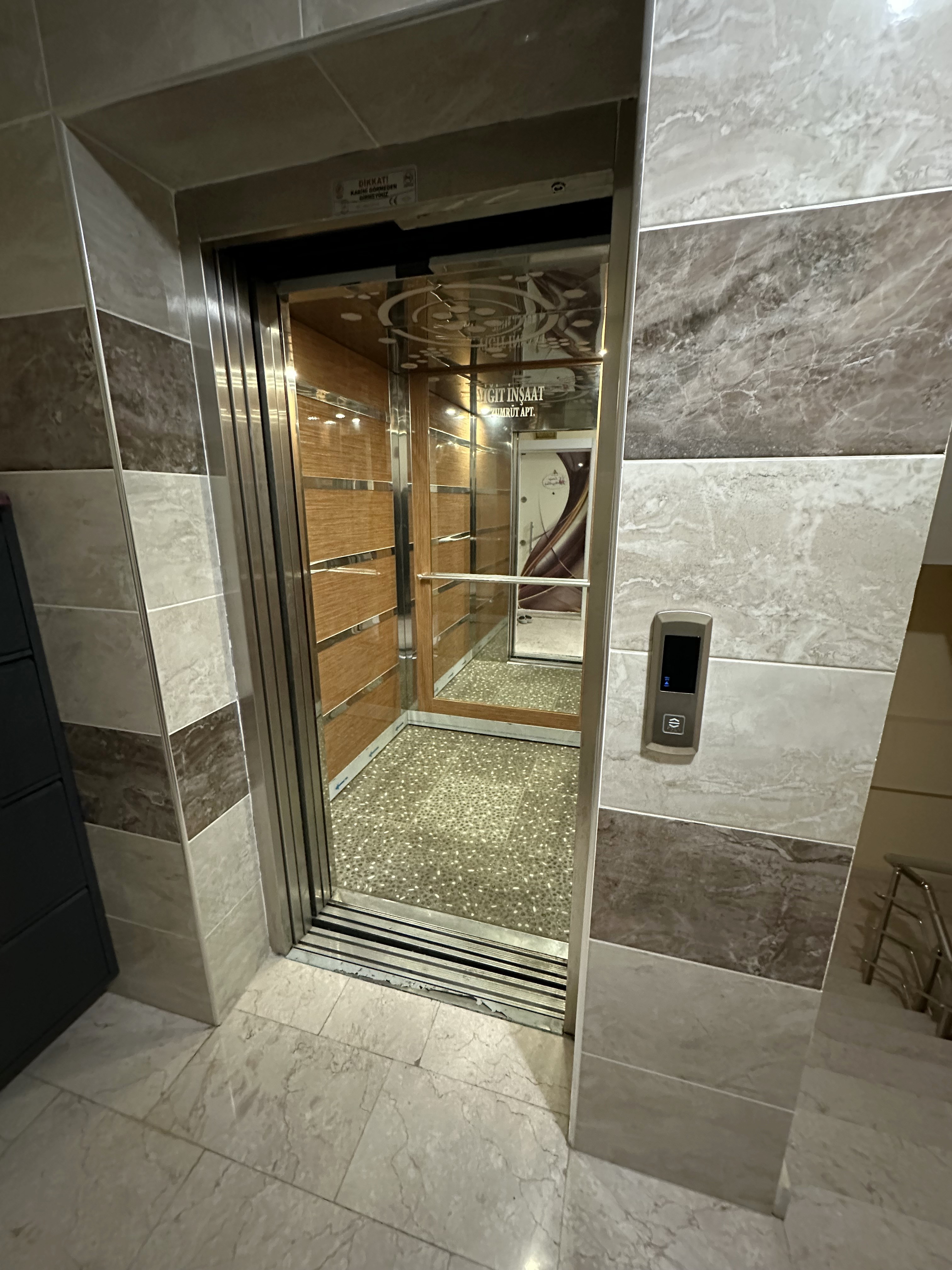 MABEL GAYRİMENKUL TEYYAREDÜZÜ MAH. MASRAFSIZ KULLANIŞLI DAİRE