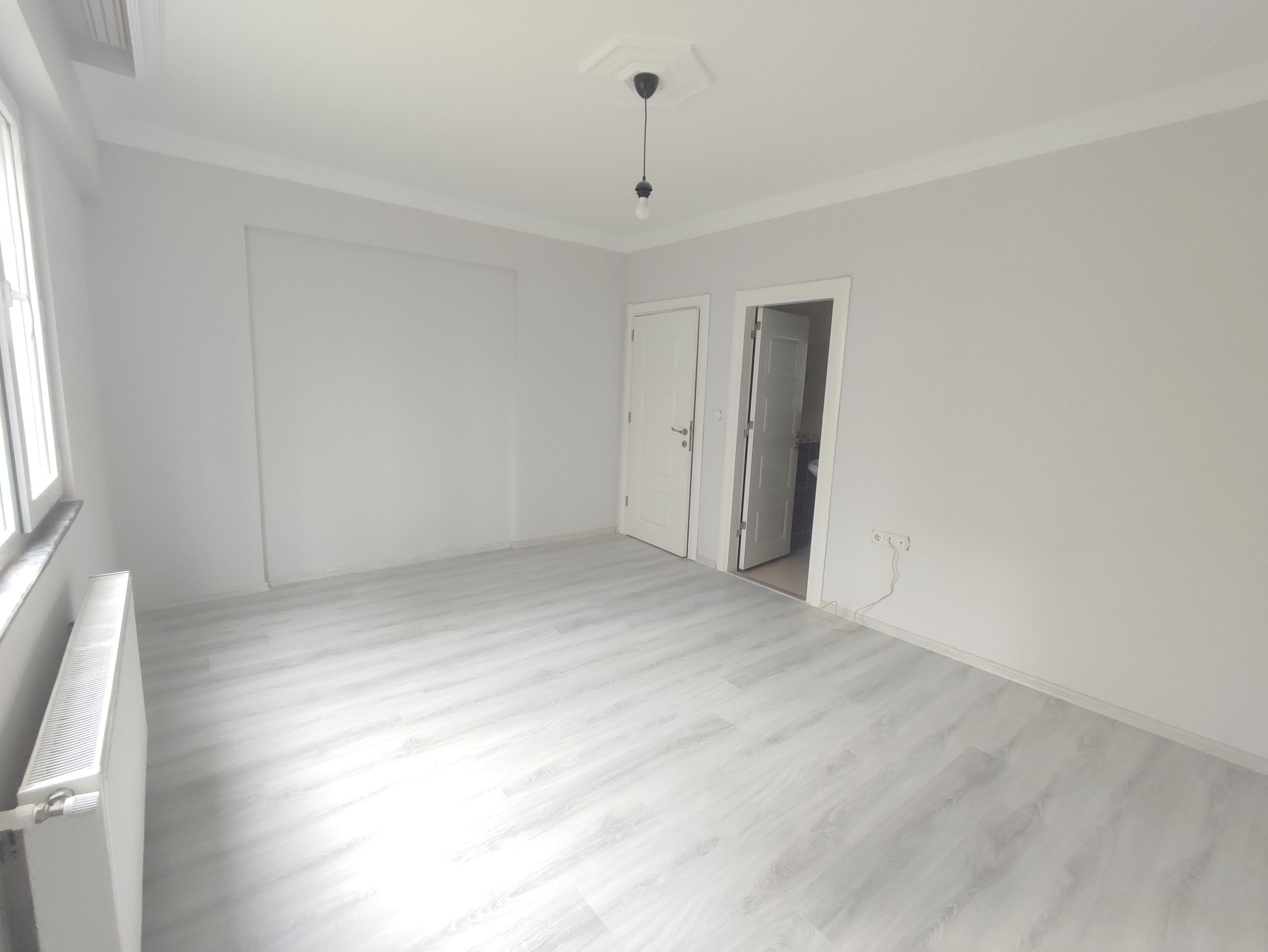 MABEL'DEN ÜNİVERSİTE MAH.GENİŞ FERAH DENİZ MANZARALI KİRALIK