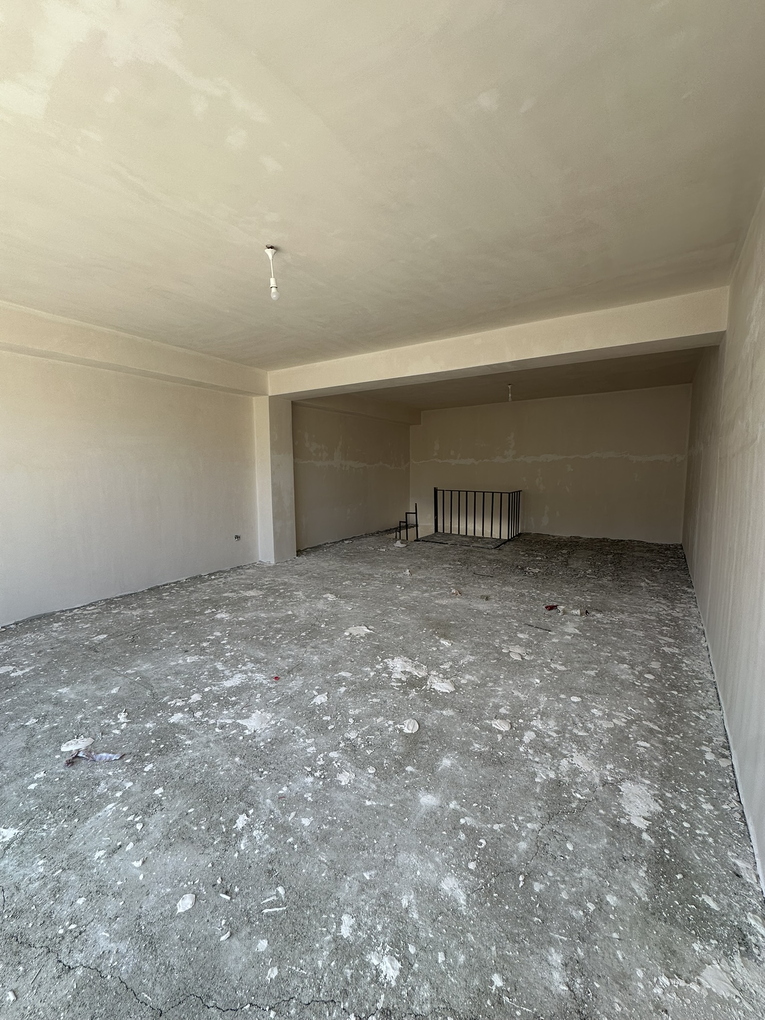 STADİUM CADDE EVLERİ DÜKKAN 2 NUMARA