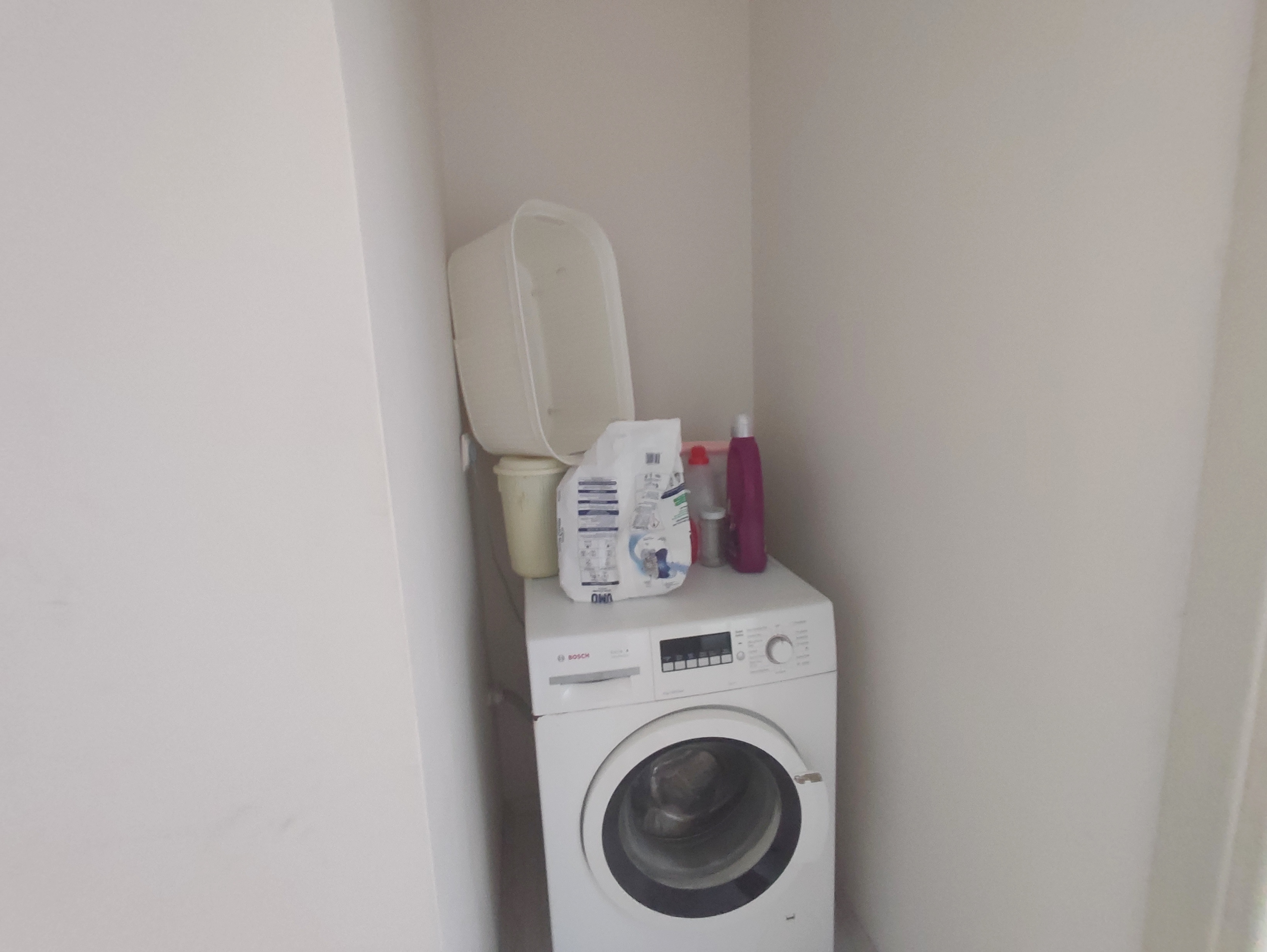 AKÇAABAT YAYLACIK MAH. MERKEZİ KONUMDA SATILIK DAİRE