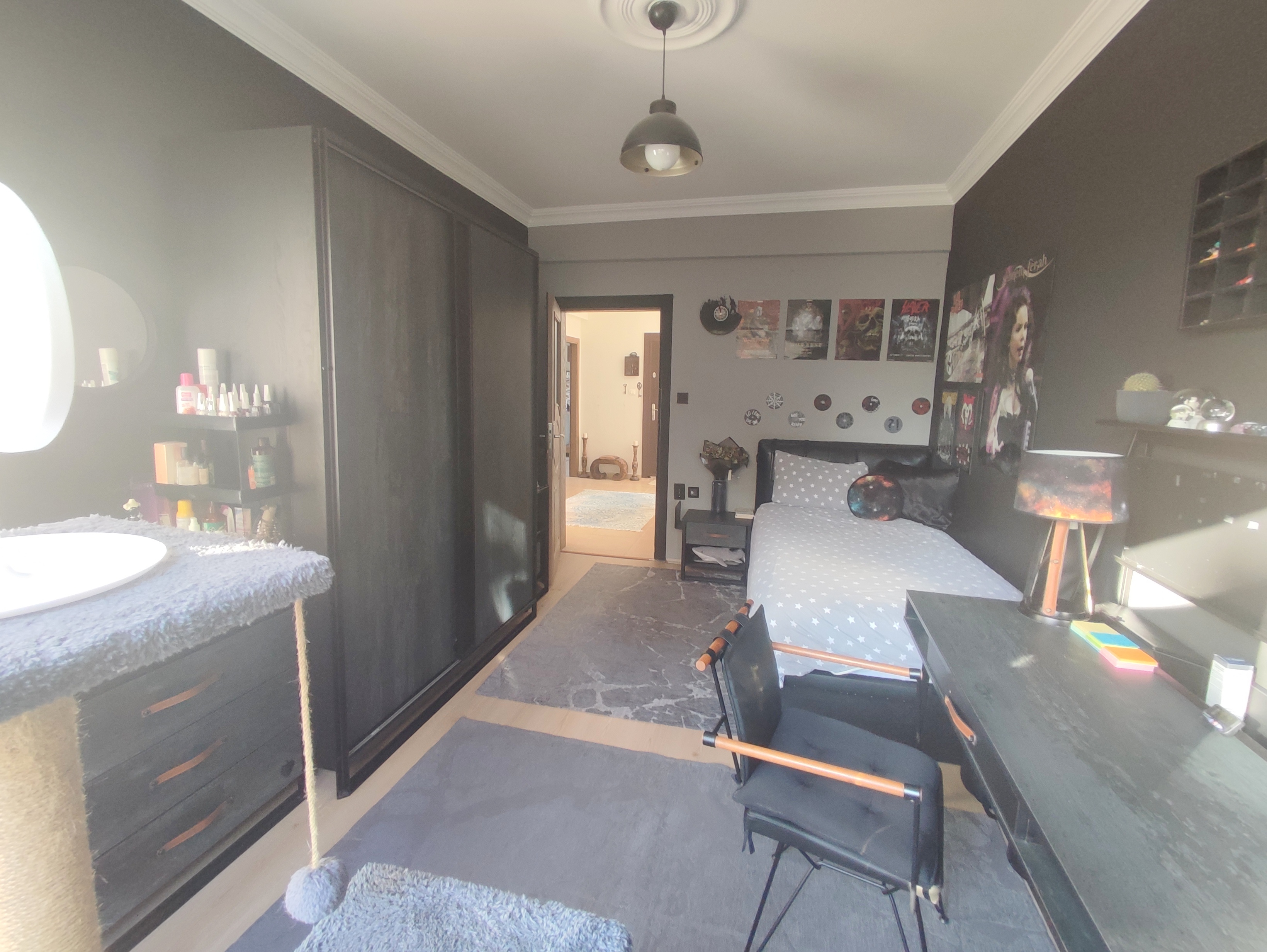 2 NOLU ERDOĞDU MAH. 4+1 GENİŞ FERAH MASRAFSIZ FIRSAT DAİRE