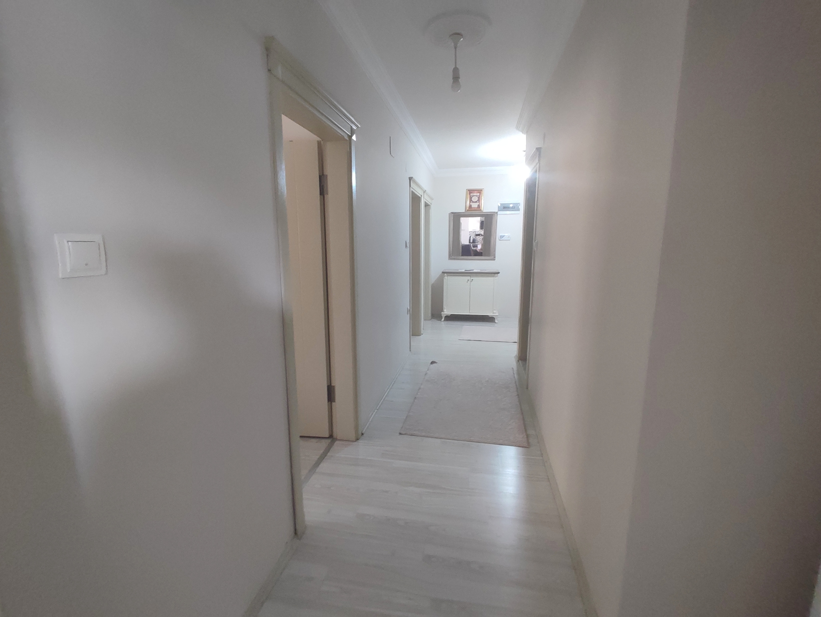 AKÇAABAT YAYLACIK MAH. MERKEZİ KONUMDA SATILIK DAİRE