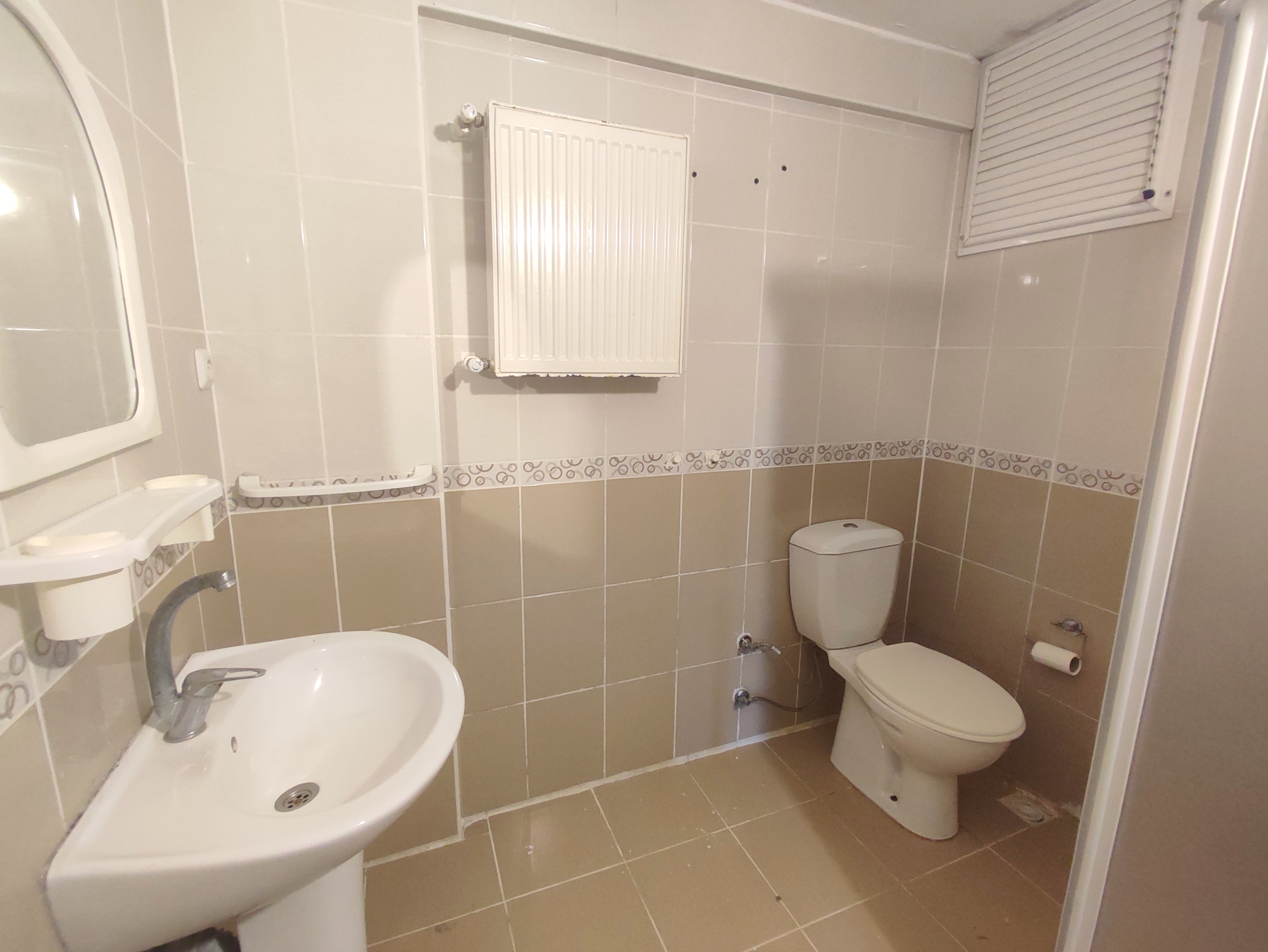 YOMRA SANCAK MAH.GENİŞ FERAH SATILIK DAİRE