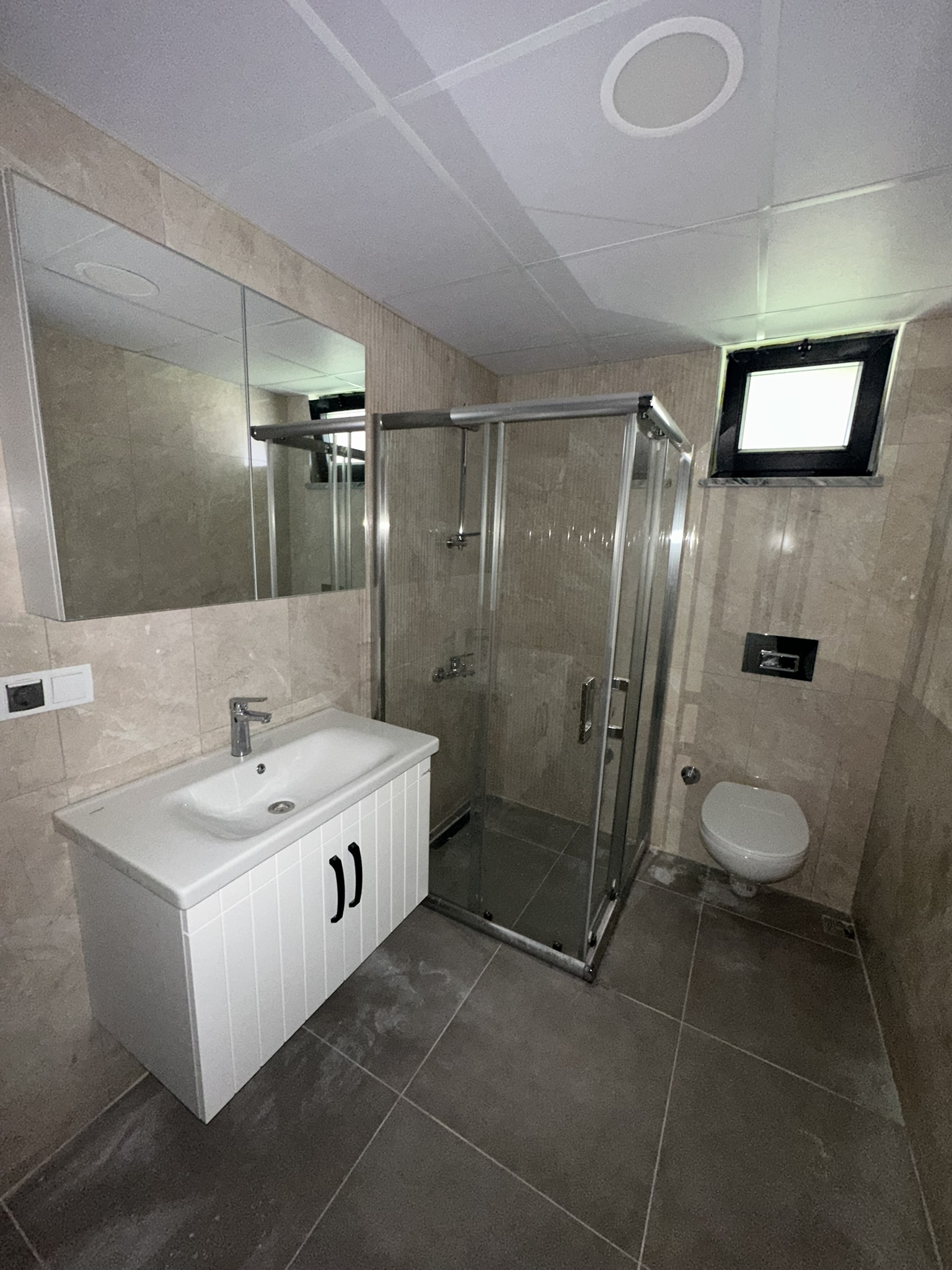 NİŞANTAŞI GİRİŞ KAT KİRALIK 2+1