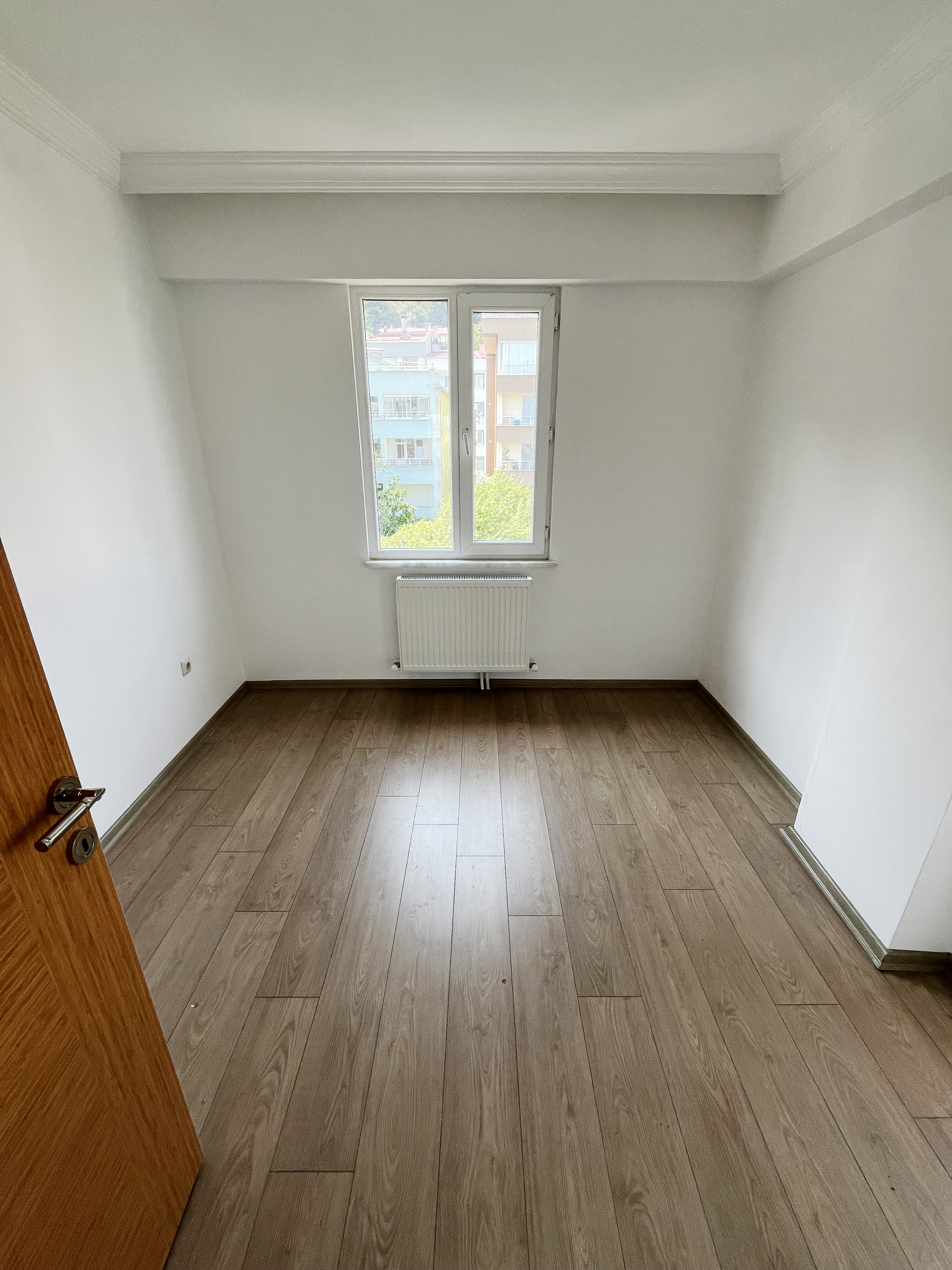 AKSU HUZUR APT SATILIK