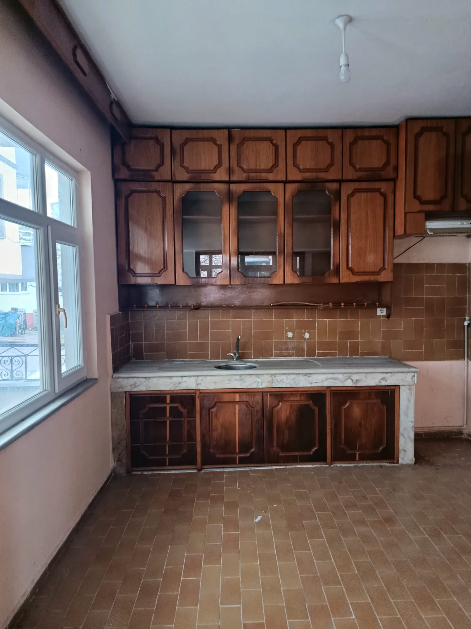 EVKAF MAHALLESİ FIRSAT SATILIK DAİRE