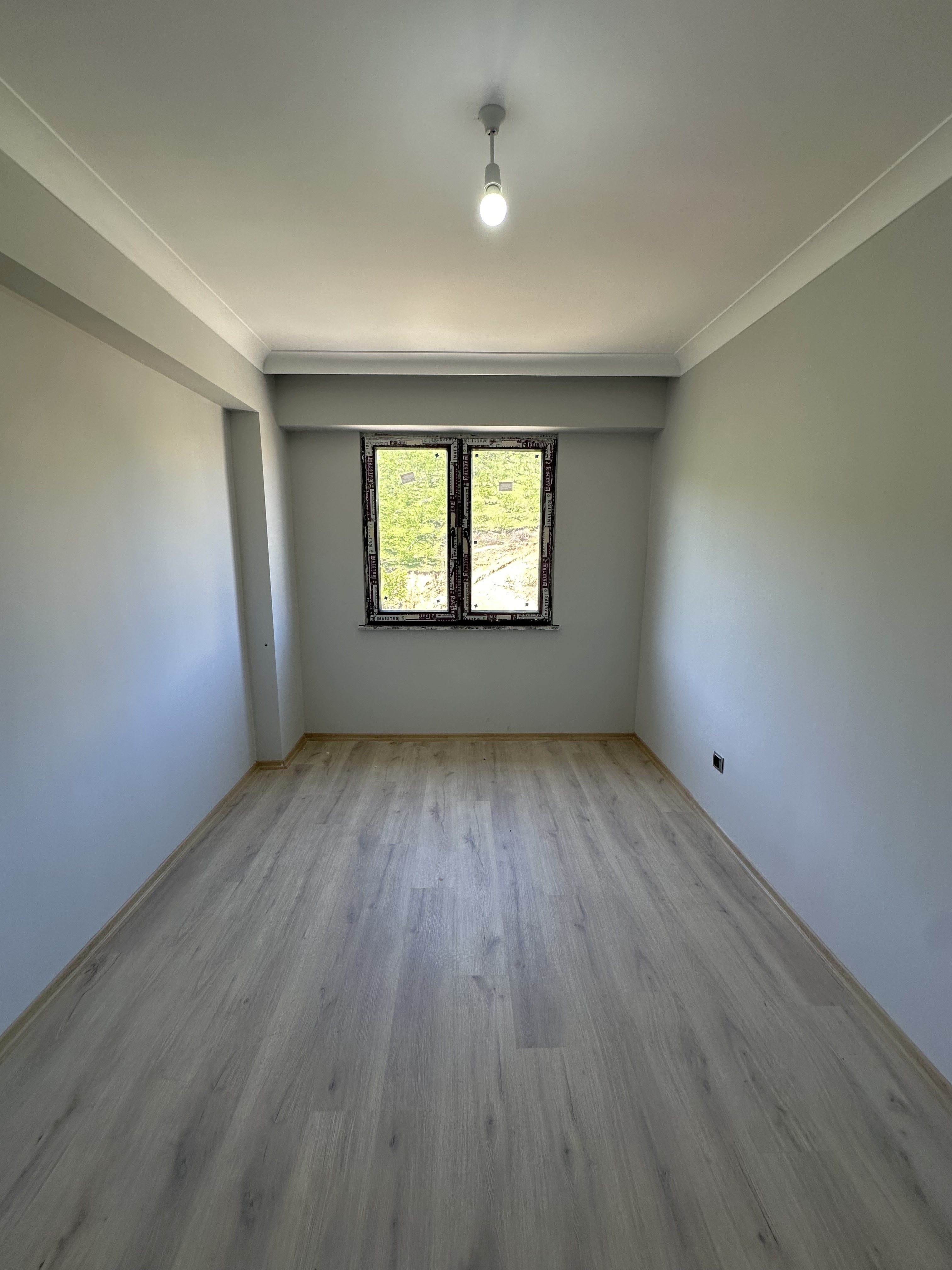 STADİUM CADDE EVLERİ A BLOK D.17 3+1 KİRALIK