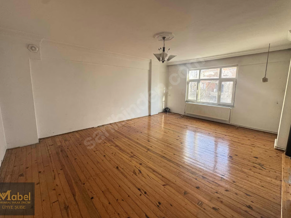 MABEL'DEN ADLİYE BÖLGESİ KİRALIK