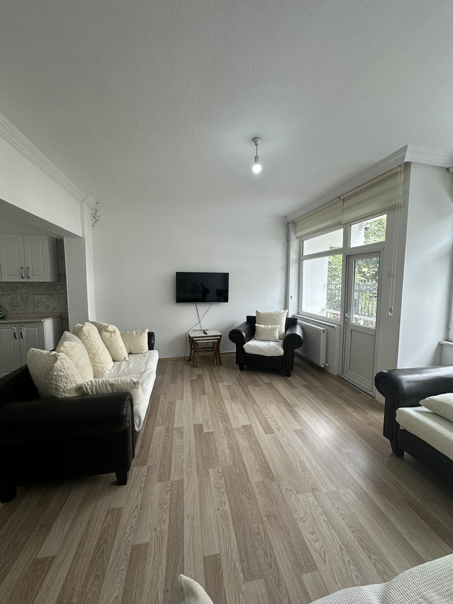 ÇINARLAR MAHALLESİ  EŞYALI KİRALIK