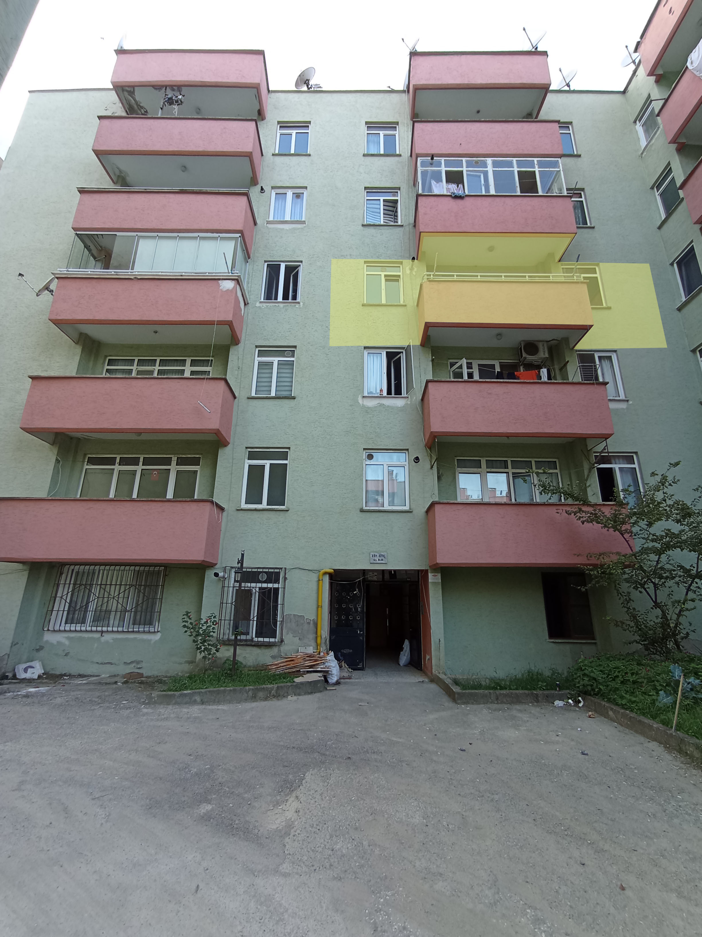 GAZİLER MH. KÖY SİTESİ KİRALIK DAİRE
