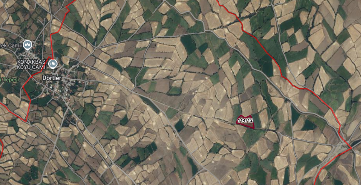 MABEL'DEN KONAKBAŞI KÖYÜNDE SATILIK 11.919,47 M2 SULU TARLA