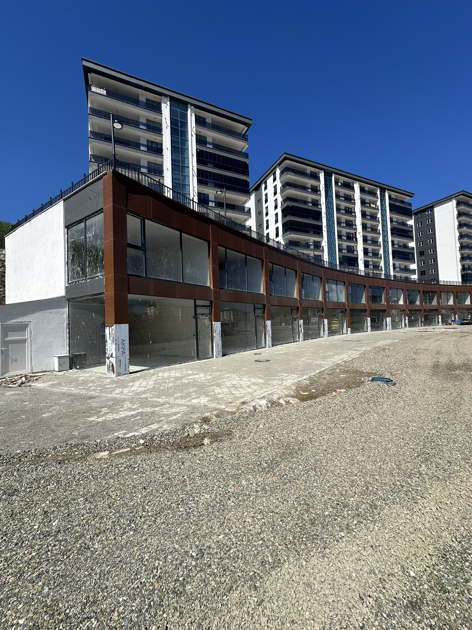 STADİUM CADDE EVLERİ DÜKKAN 2 NUMARA