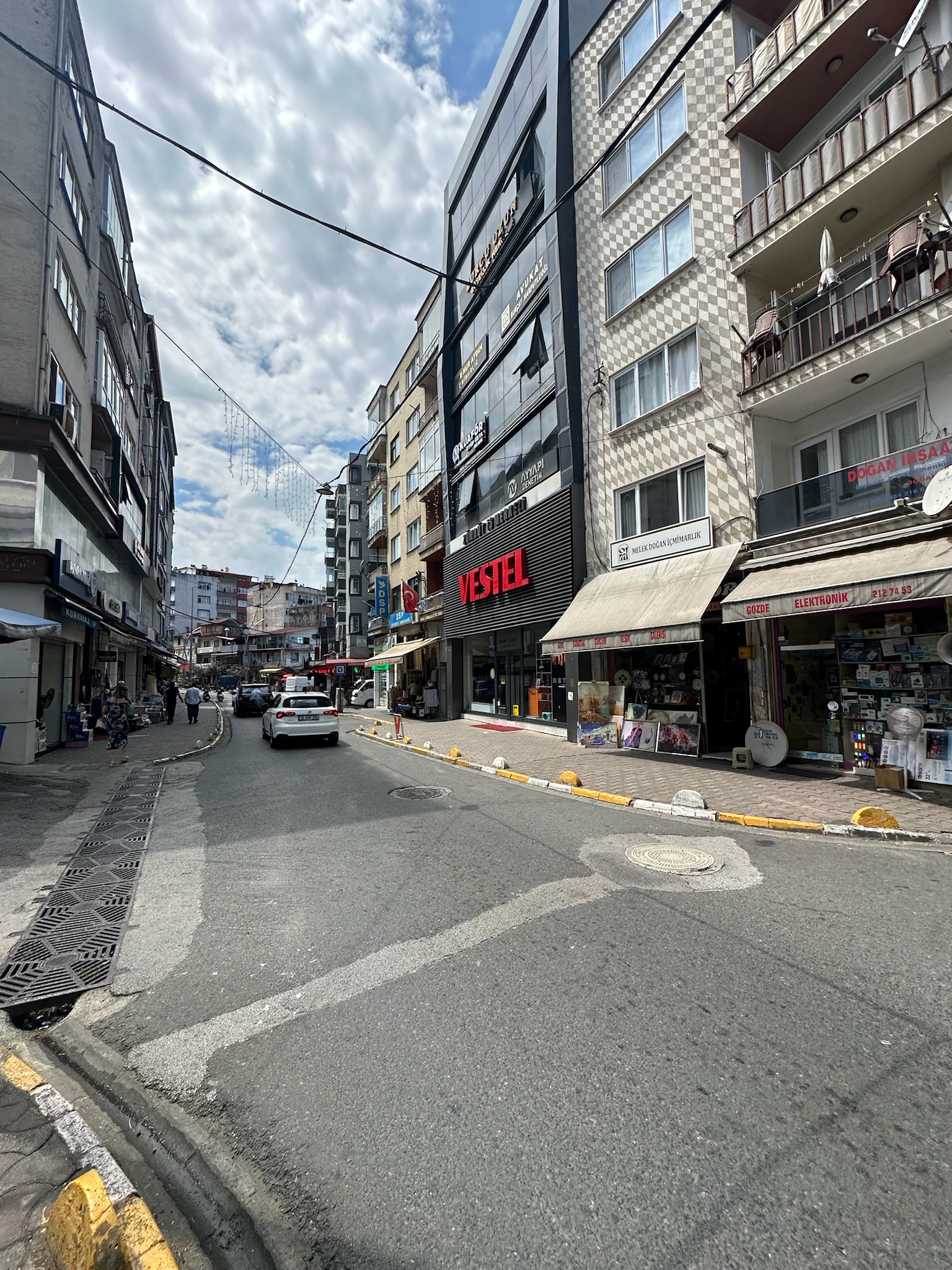 MABEL'DEN ŞEHİR MERKEZİNDE CEMAL GÜRSEL CAD. KİRALIK OFİS - BÜRO