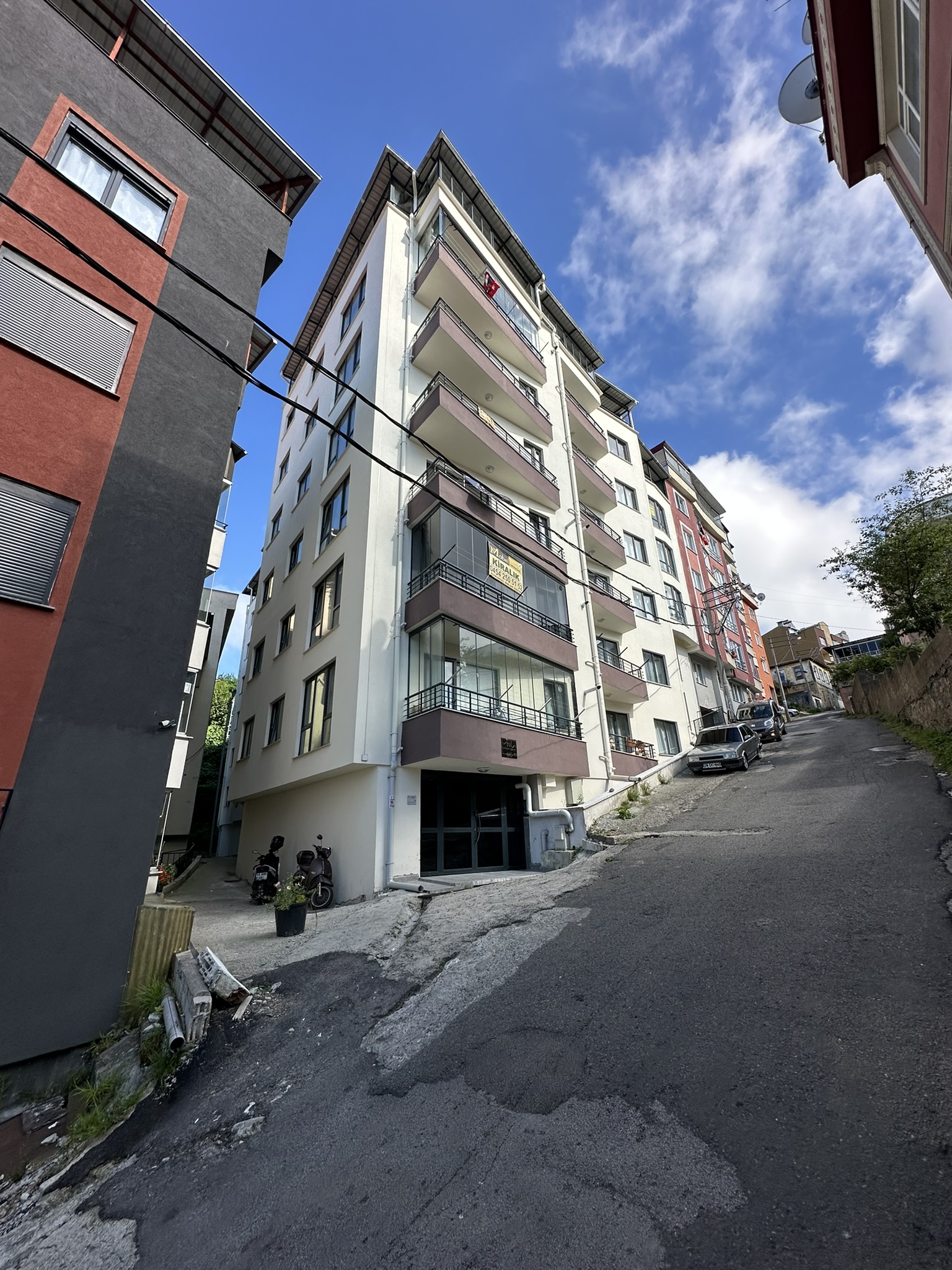 KAVAKLAR MAH. 2+1 YEŞİLTEPE CADDESİ