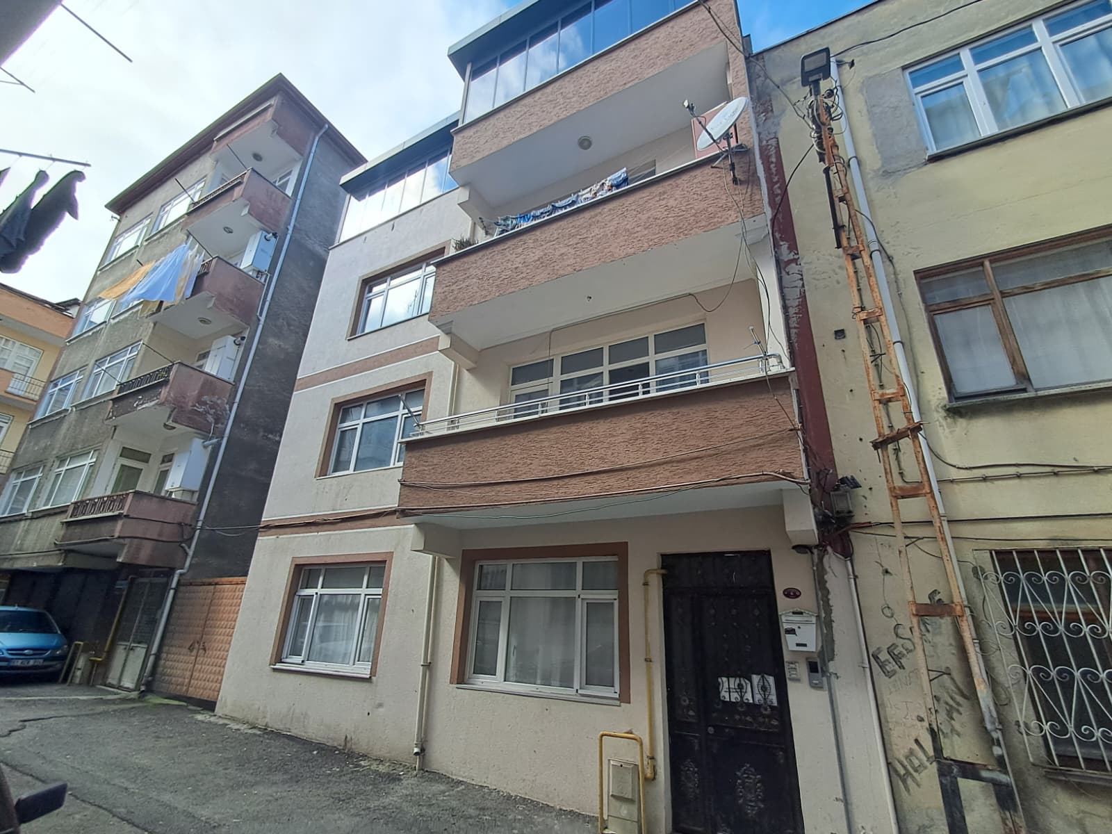 YEŞİLTEPE MAHALLESİ 2+1