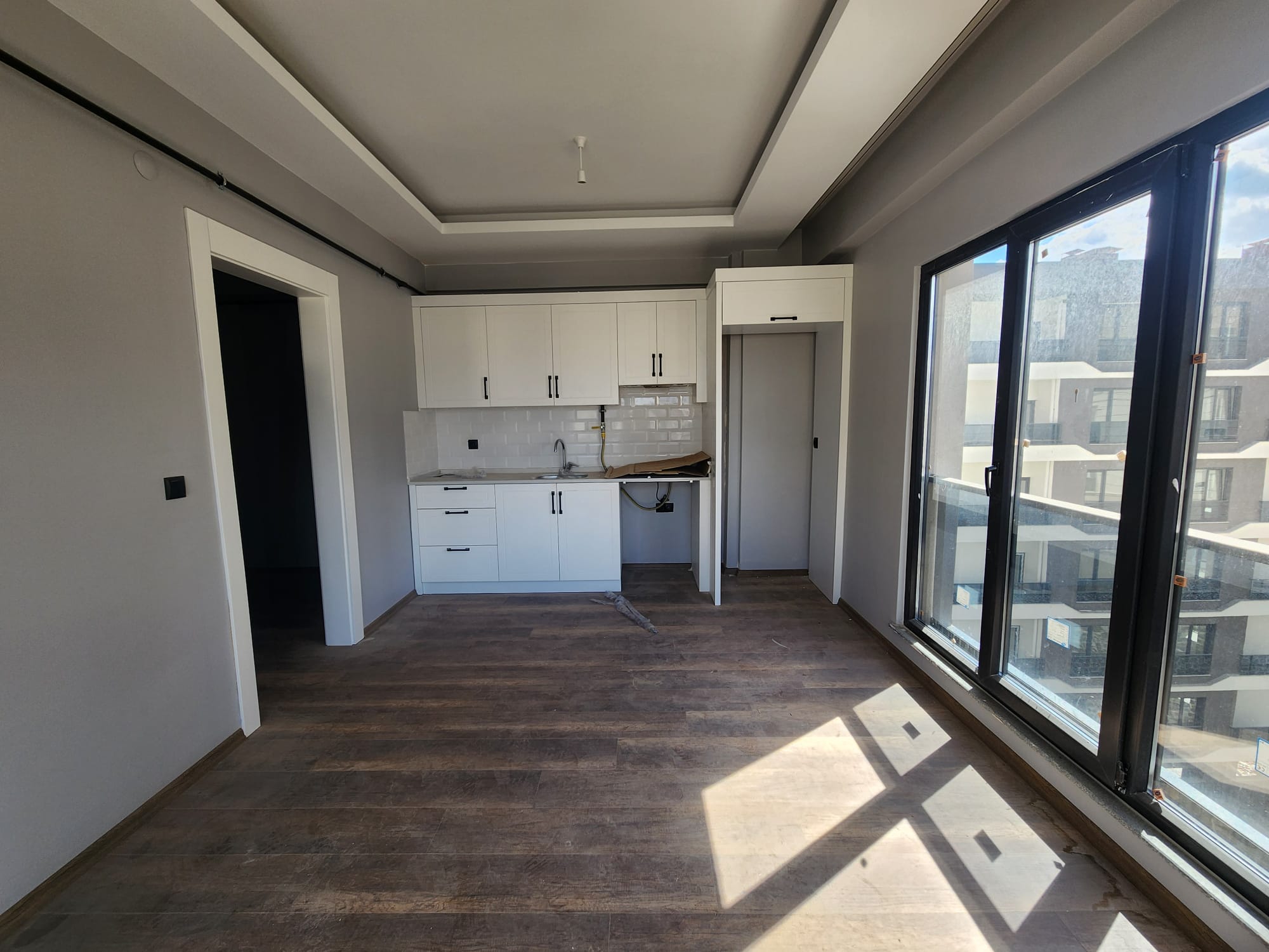 MABEL GAYRİMENKUL'DEN CUMHURİYETTE 1+1 GENİŞ GÜZEL SATILIK DAİRE