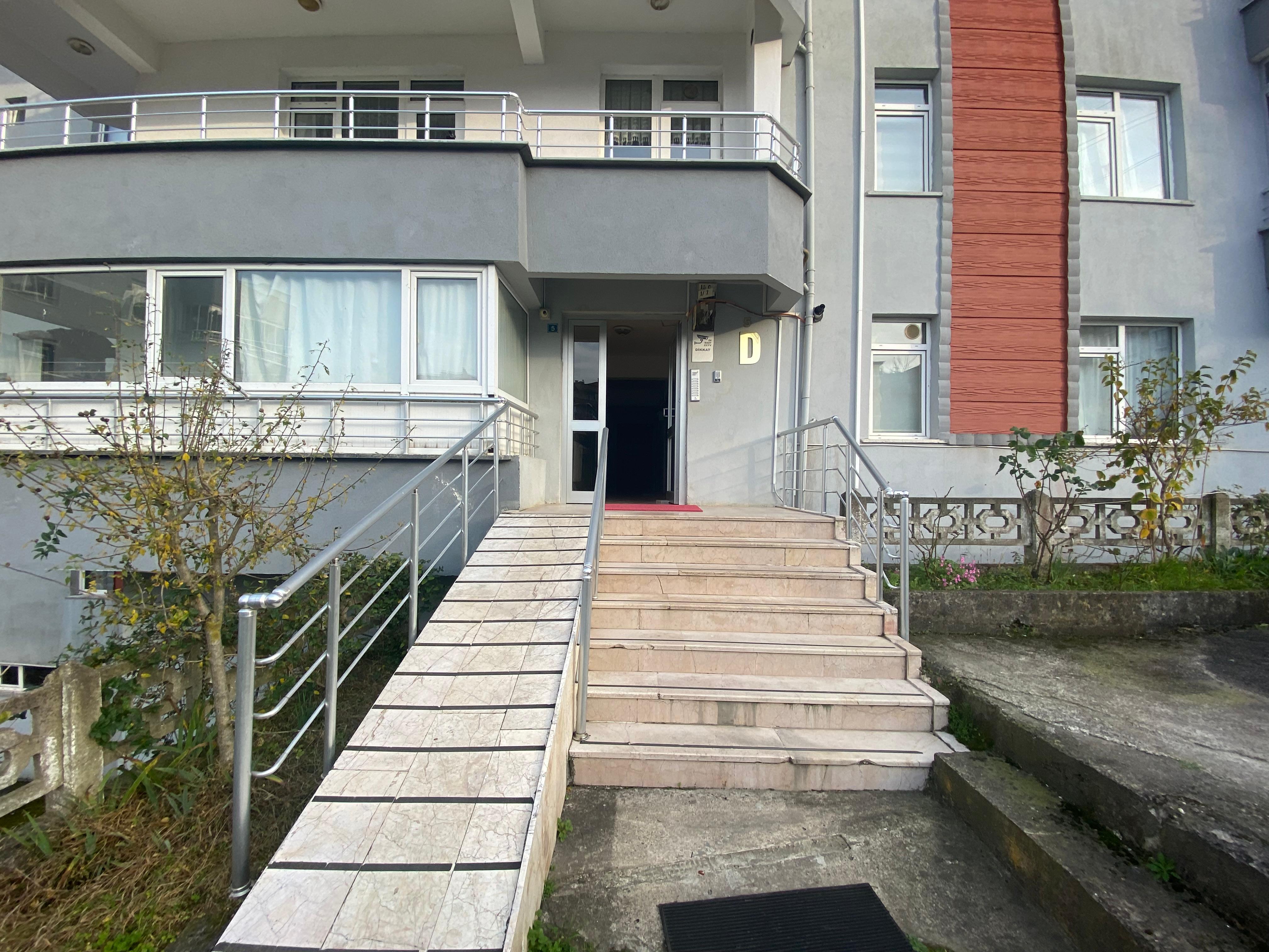 MABEL GAYRİMENKUL TEYYAREDÜZÜ MAH.SİTE İÇERSİNDE SATILIK DAİRE