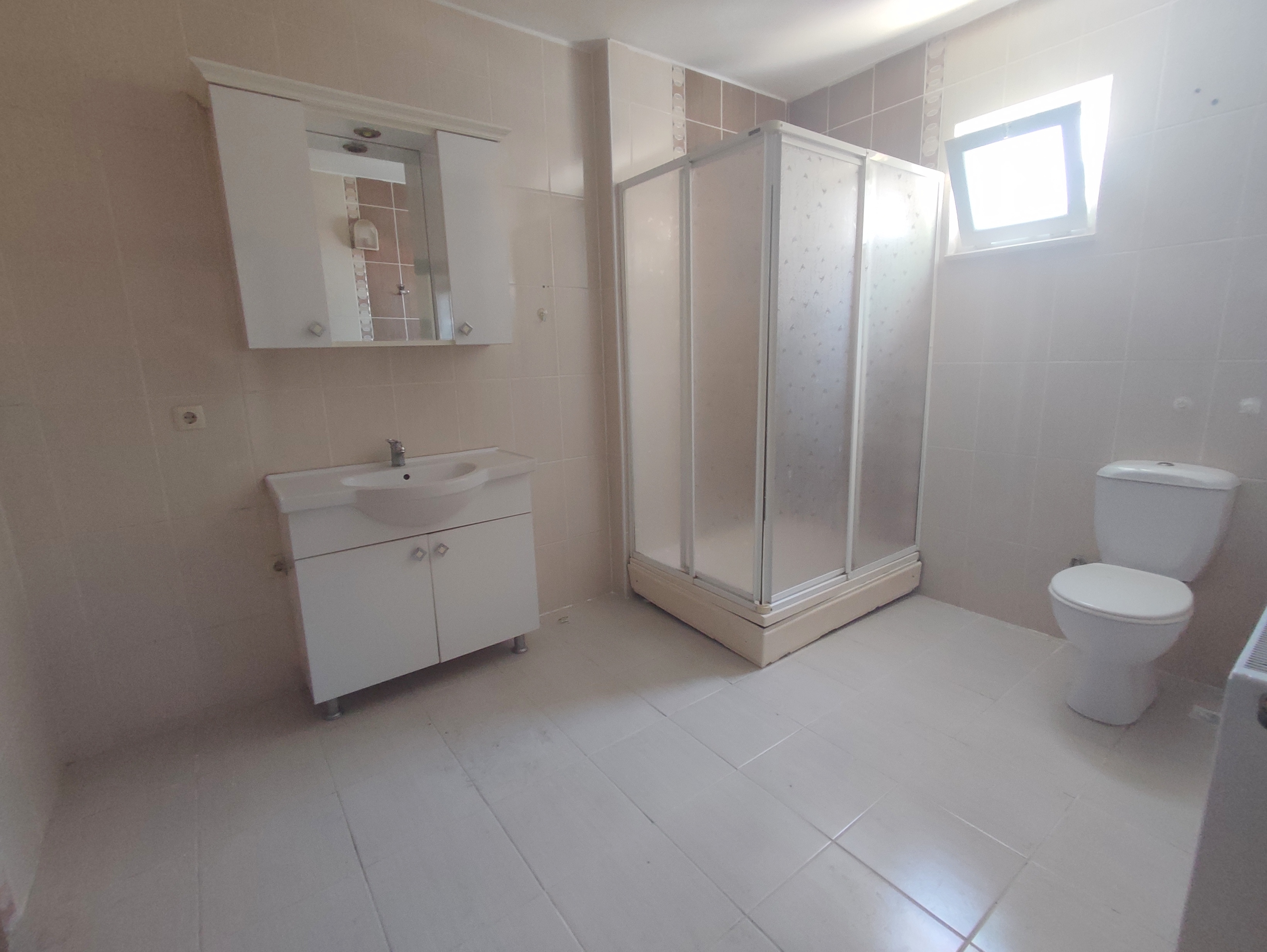 SÖĞÜTLÜ MAH. 3+1 DENİZ MANZARALI SATILIK DAİRE