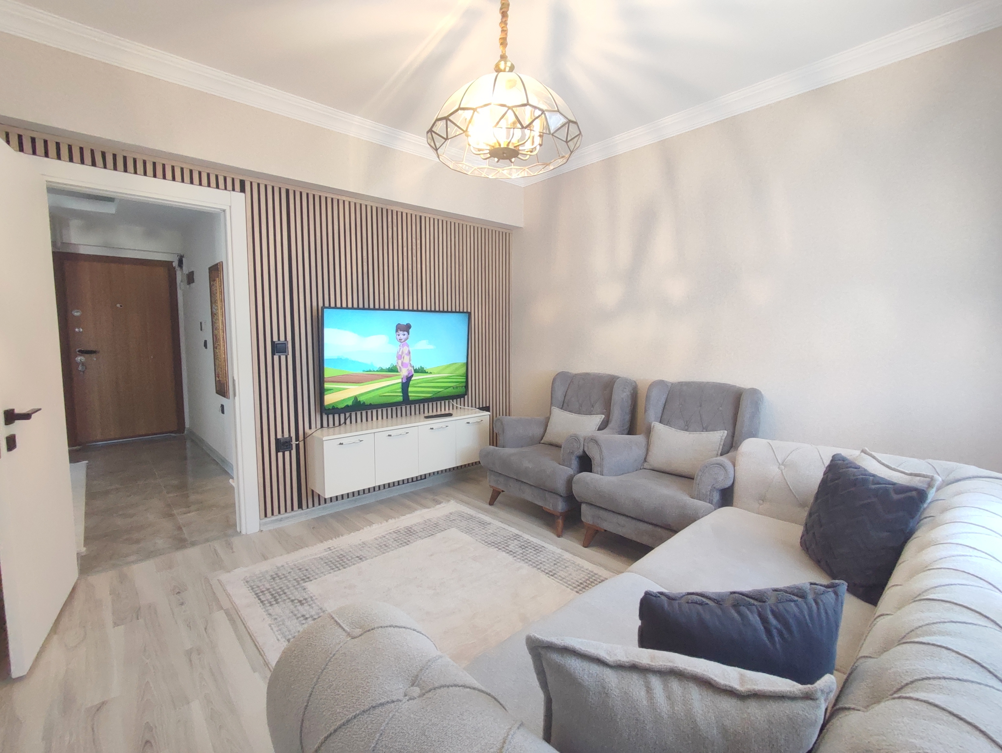 MABEL'DEN ÜNİVERSİTE MAH.GENİŞ FERAH DENİZ MANZARALI DAİRE