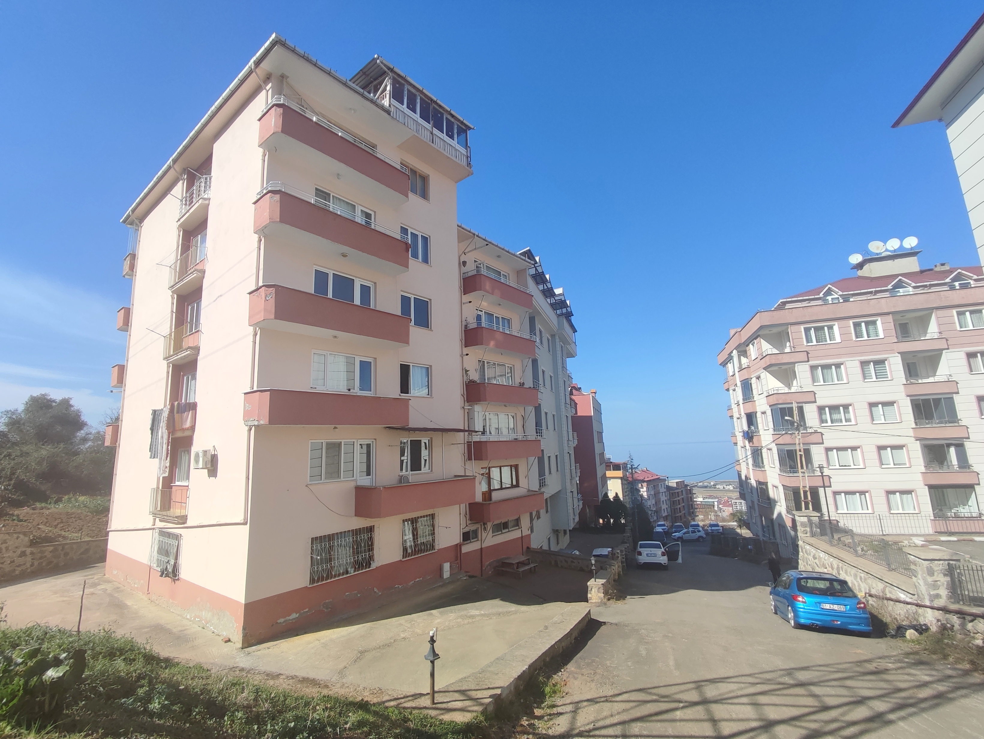 MABEL'DEN KANUNİ MAH.GENİŞ FERAH DENİZ MANZARALI SATILIK DAİRE