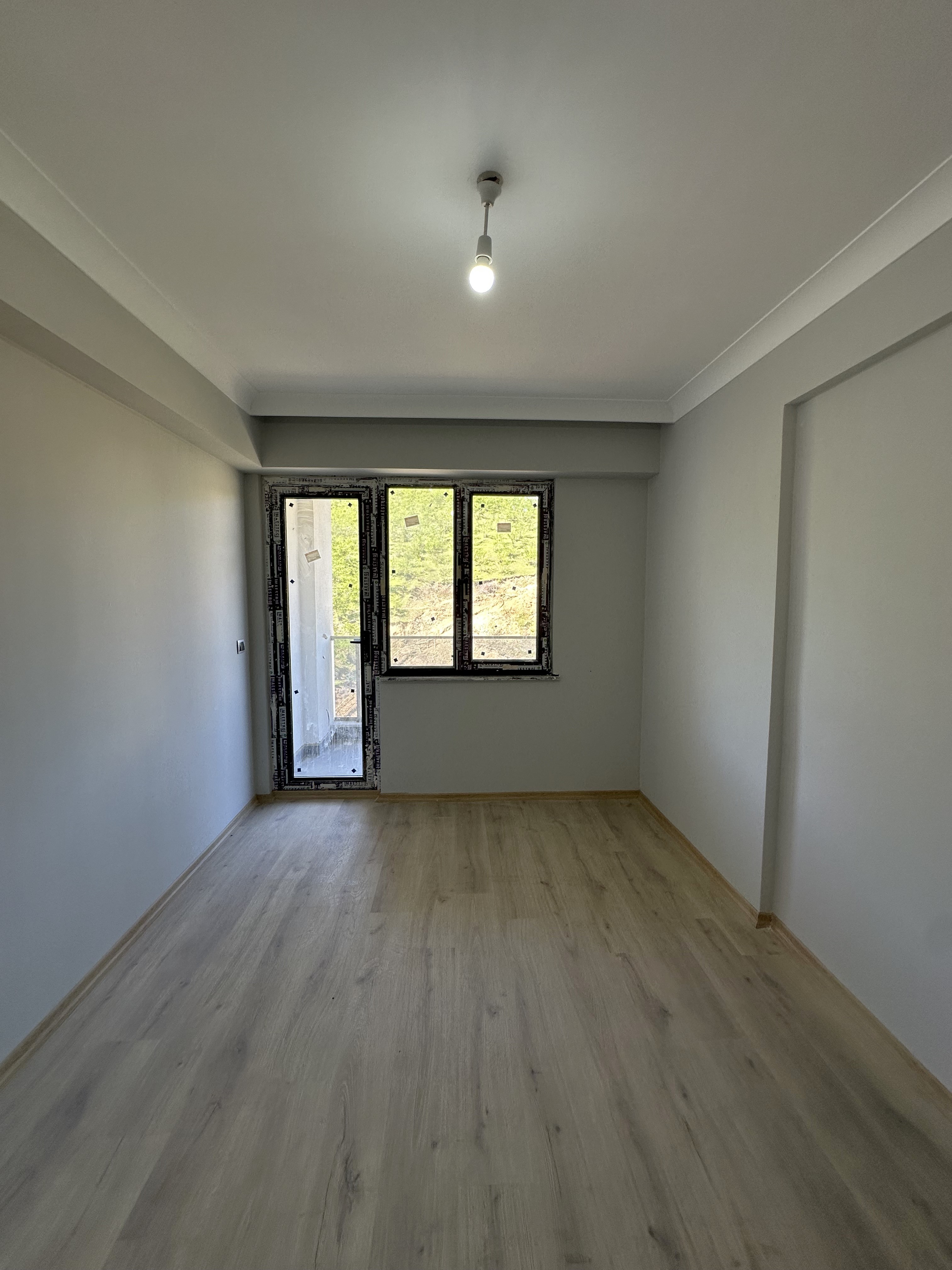 STADİUM CADDE EVLERİ A BLOK D.17 3+1 KİRALIK