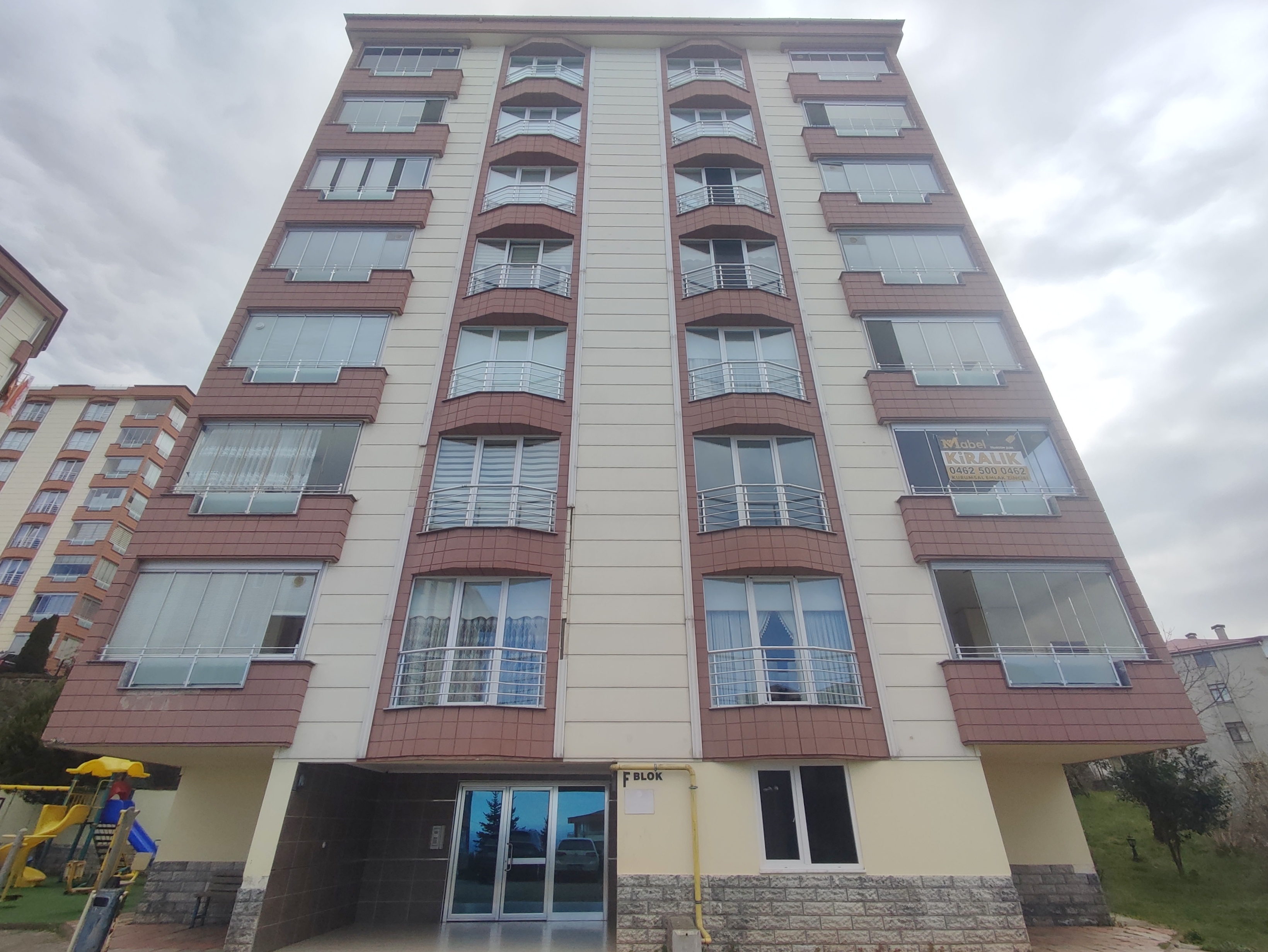 MABEL'DEN ÜNİVERSİTE MAH.GENİŞ FERAH DENİZ MANZARALI KİRALIK