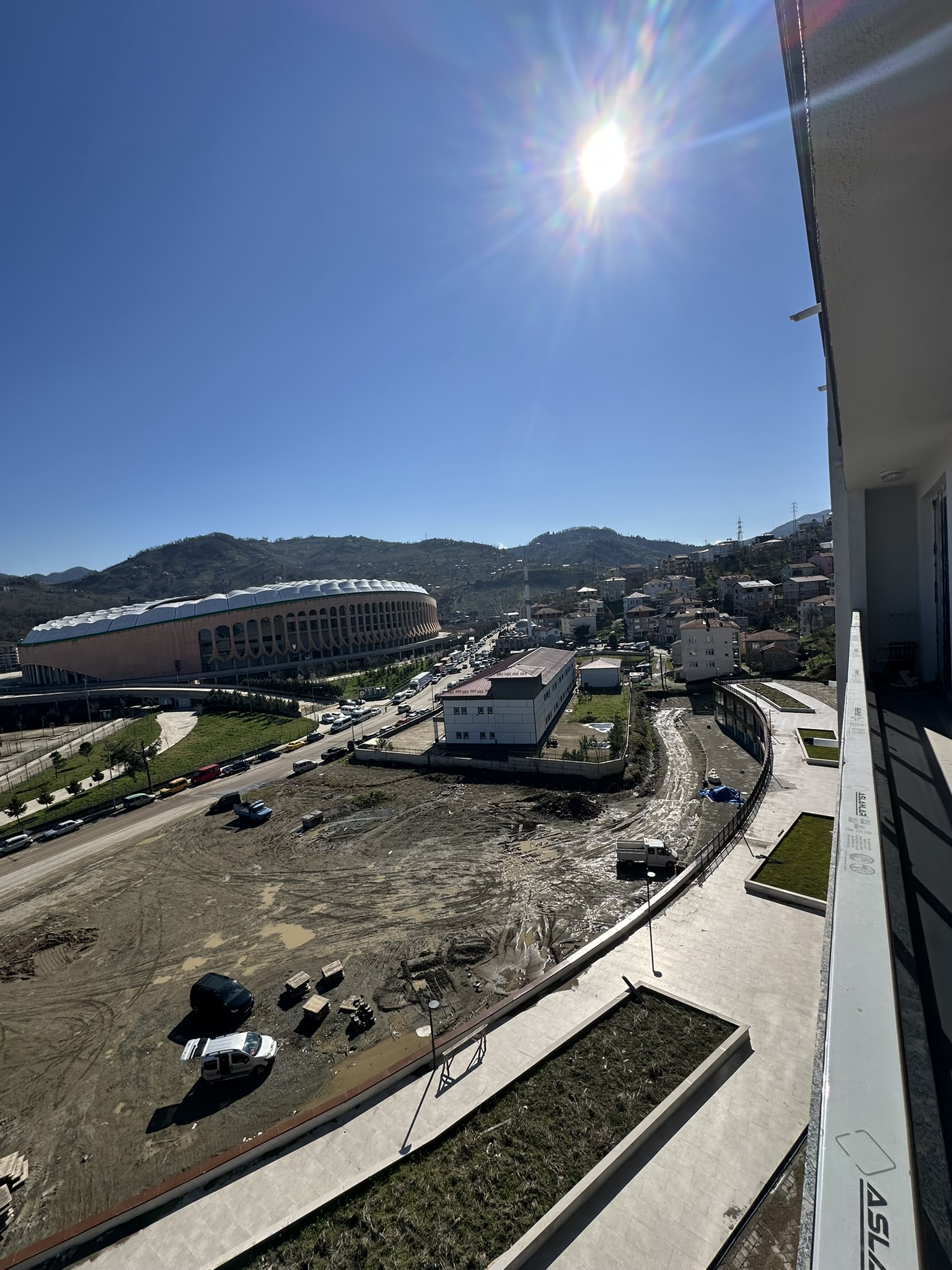 MABEL'DEN AKSU STADIUM CADDE EVLERİNDE GENİŞ FERAH DAİRE 3+1