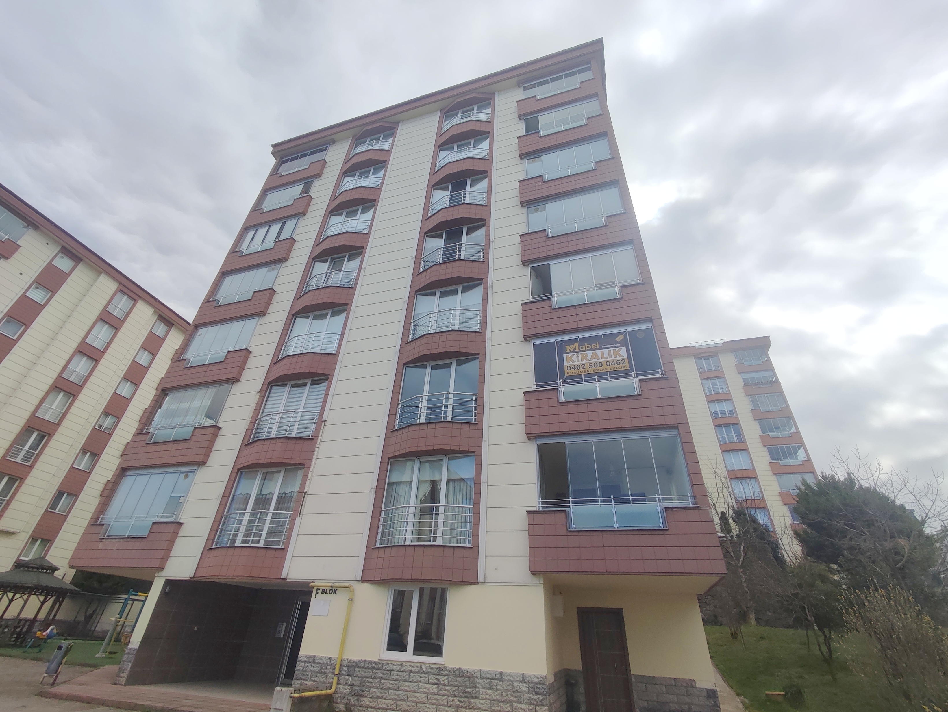 MABEL'DEN ÜNİVERSİTE MAH.GENİŞ FERAH DENİZ MANZARALI KİRALIK