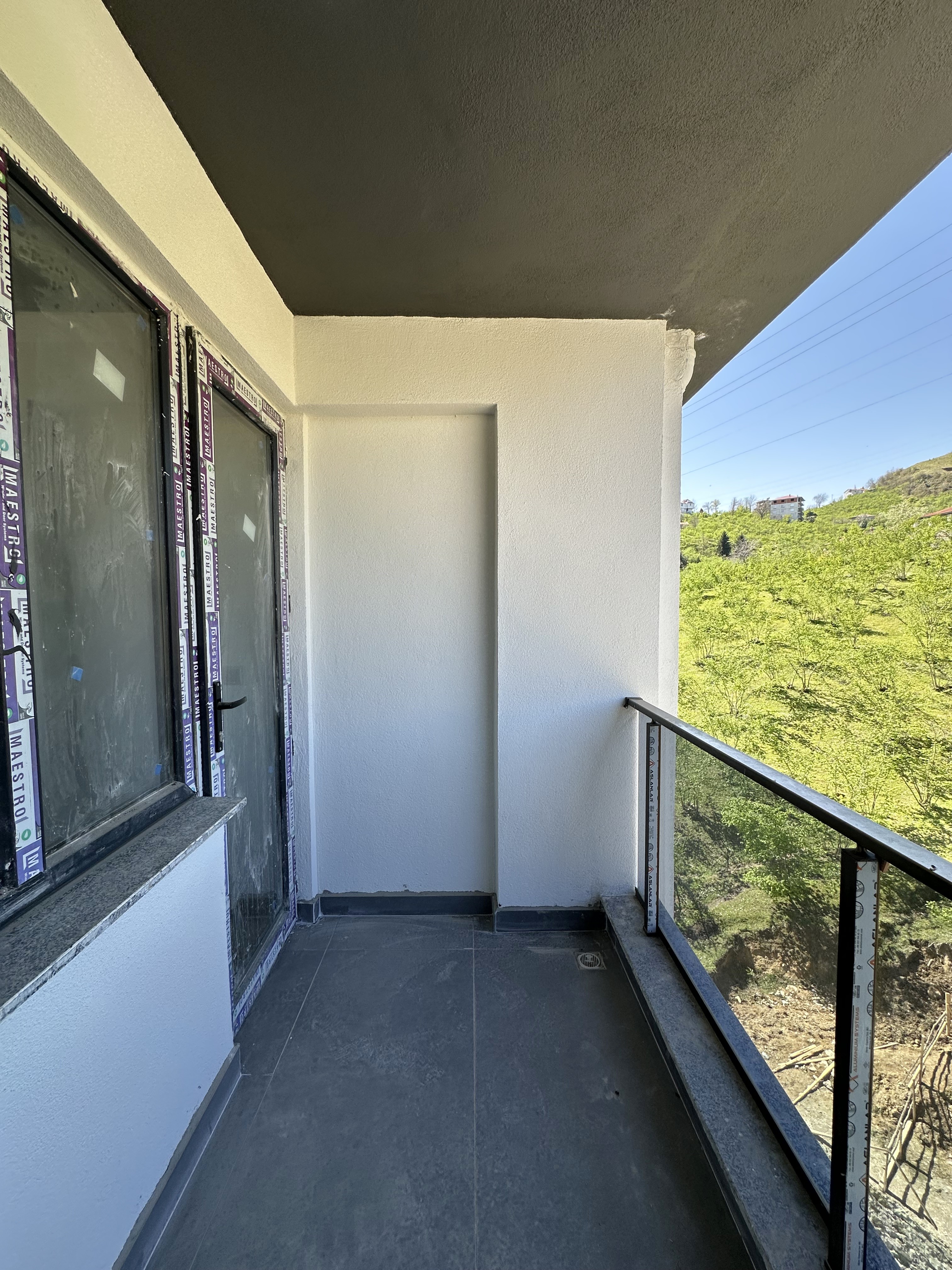 STADİUM CADDE EVLERİ A BLOK D.17 3+1 KİRALIK