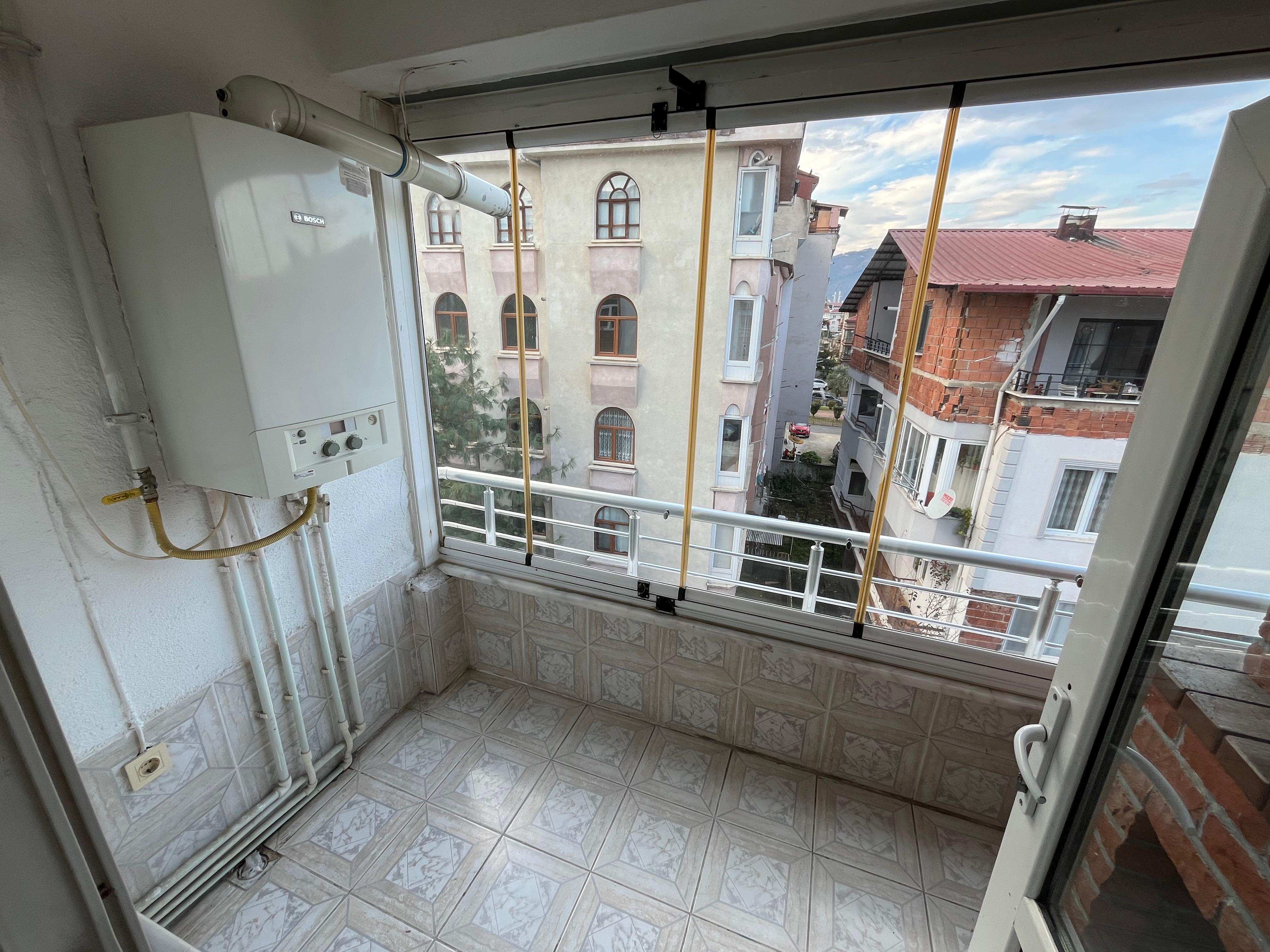 AKYAZI MAHALLESİ AHMET CEMAL MAĞDEN BULVARI ÜZERİ 3+1 KİRALIK DAİRE