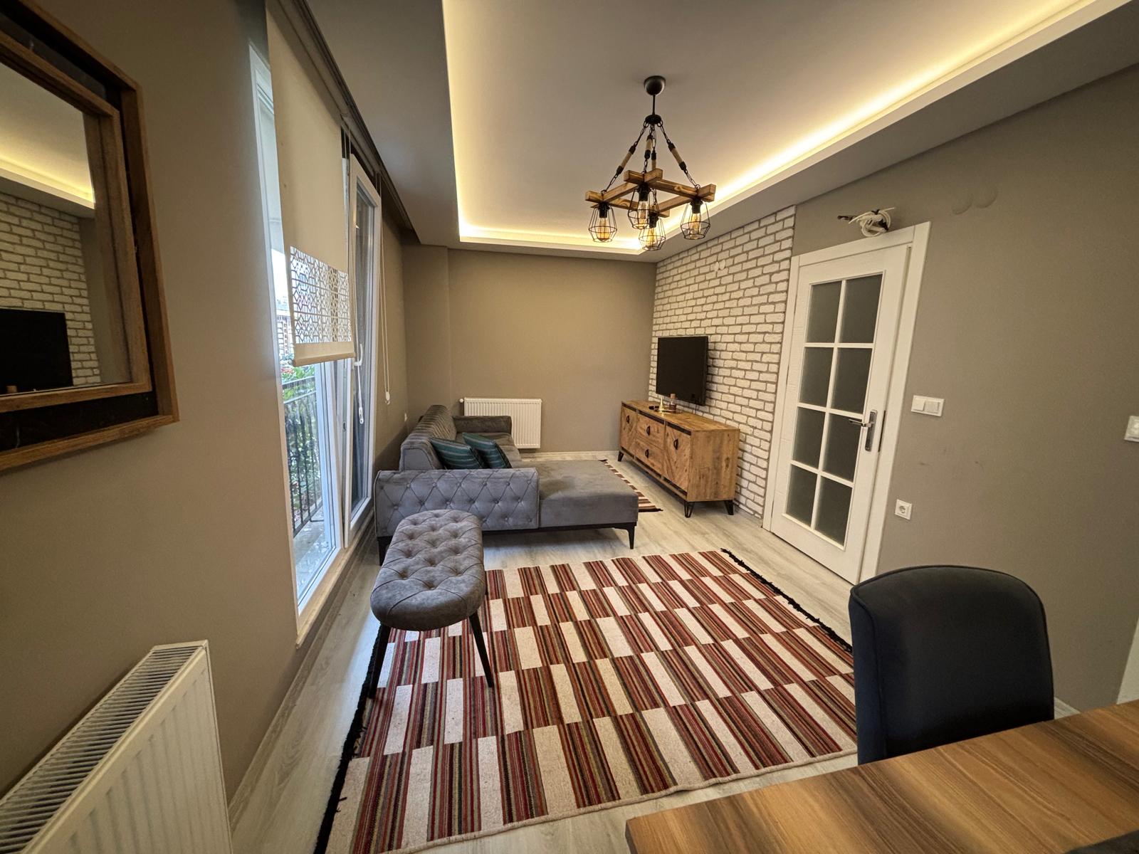 PERŞEMBE EFİRLİ CEZA EVİ KARŞISI ALMANAK KONAKLARI