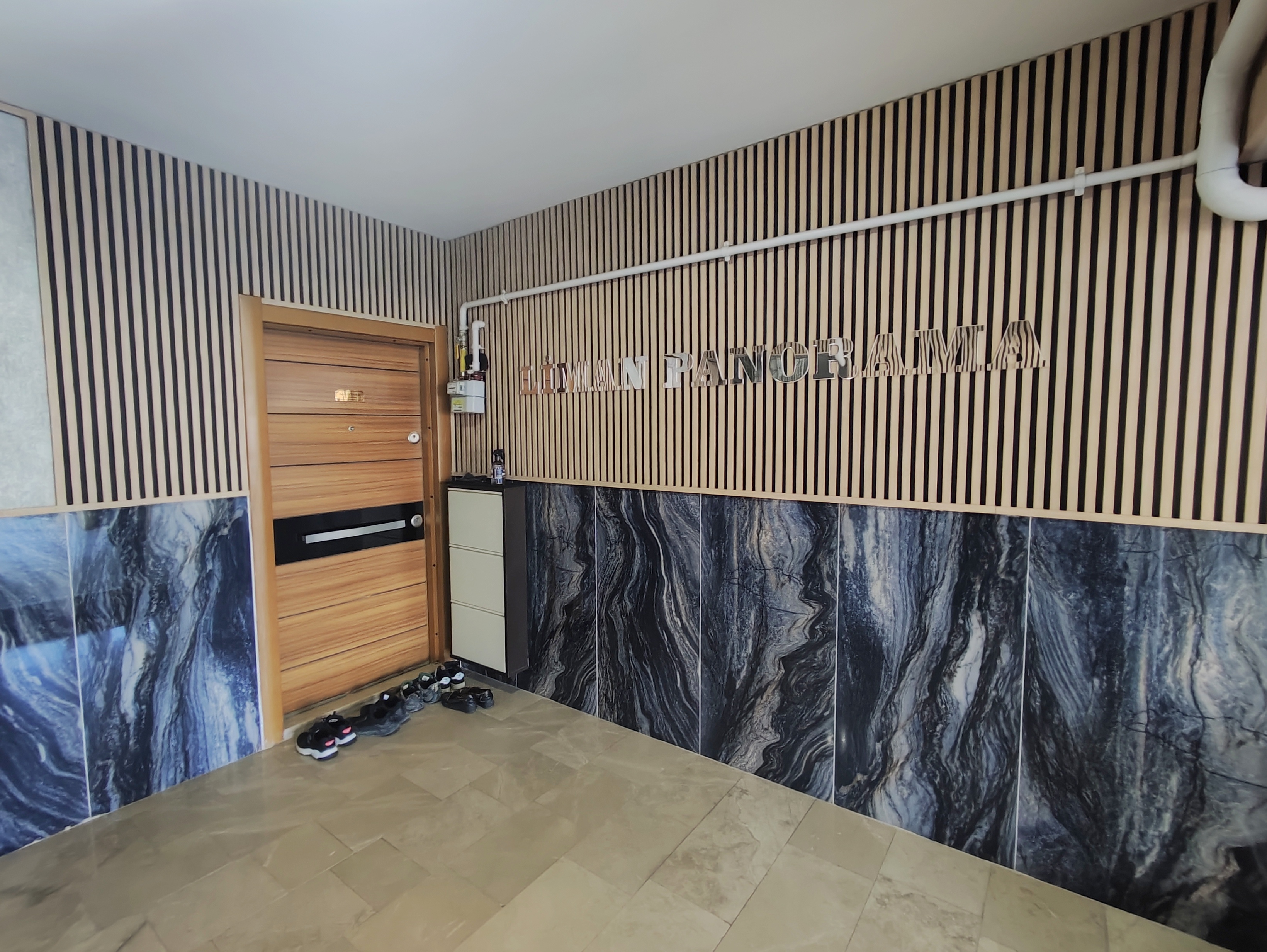 MABEL'DEN ÜNİVERSİTE MAH.GENİŞ FERAH DENİZ MANZARALI DAİRE