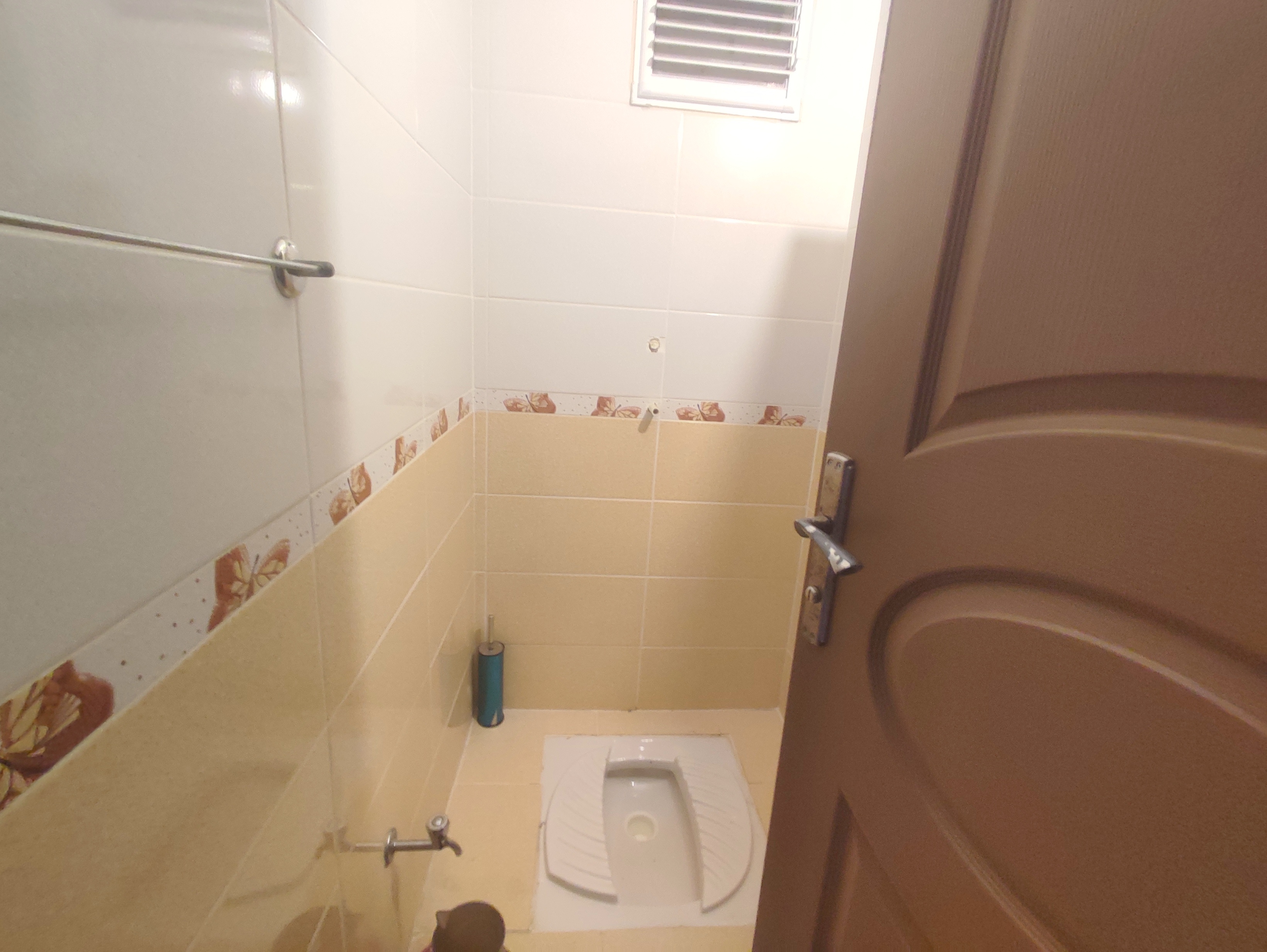 2 NOLU ERDOĞDU MAH. 4+1 GENİŞ FERAH MASRAFSIZ FIRSAT DAİRE