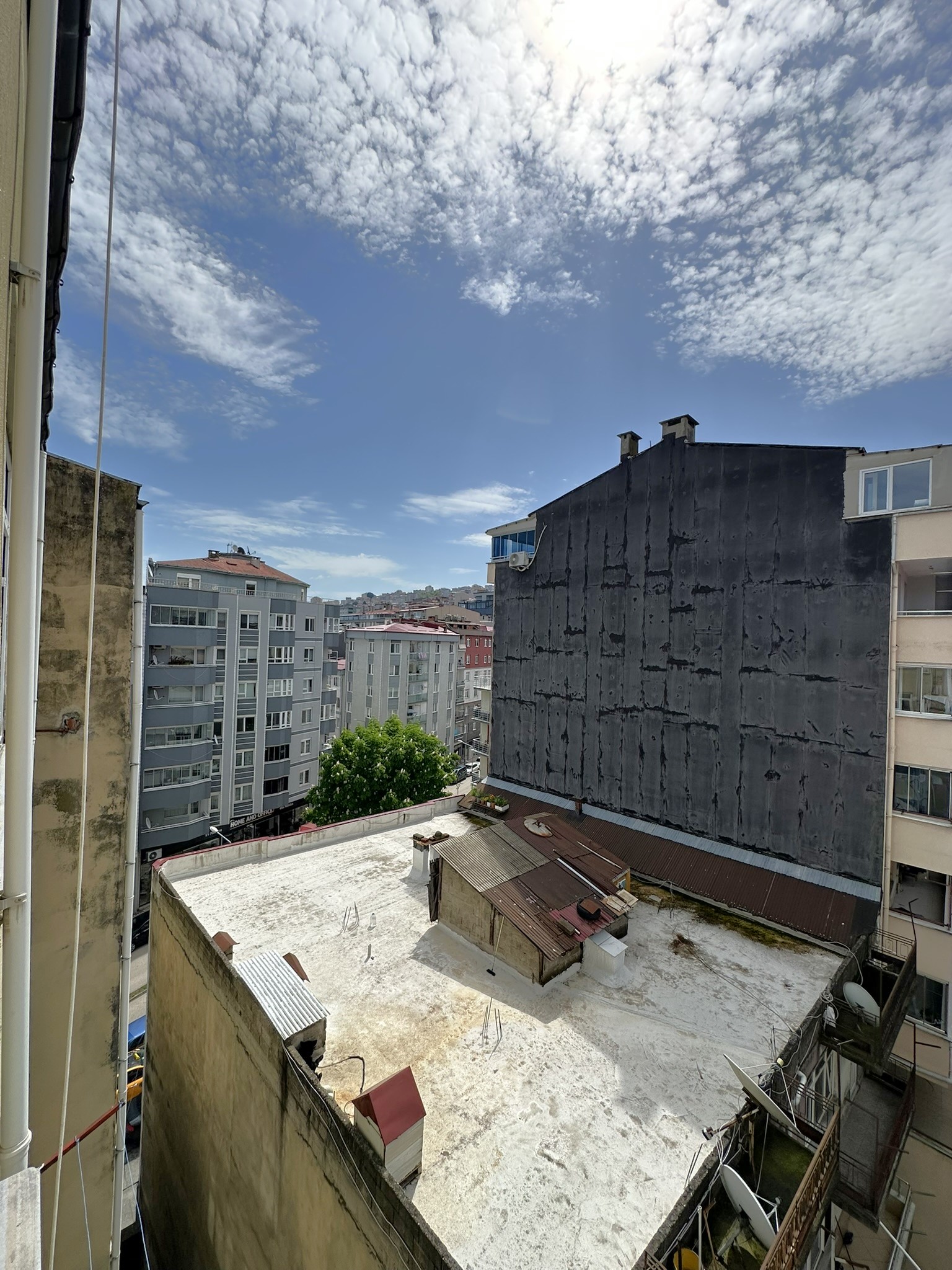 MABEL' DEN MERKEZİ KONUM ÇİFT TAPU DENİZ MANZARALI GENİŞ DAİRE