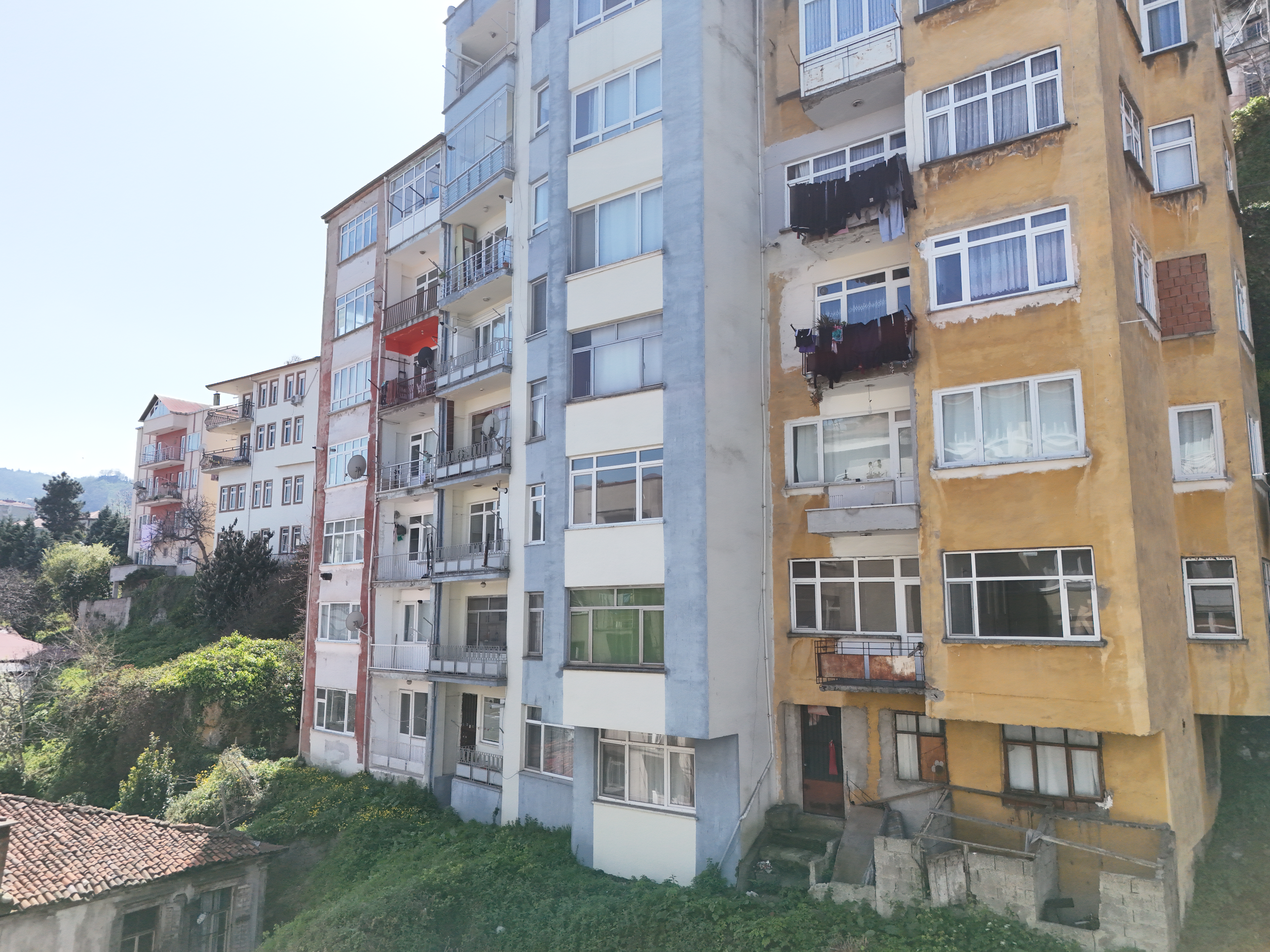 ÇINARLAR MH. SATILIK 2+1 DAİRE