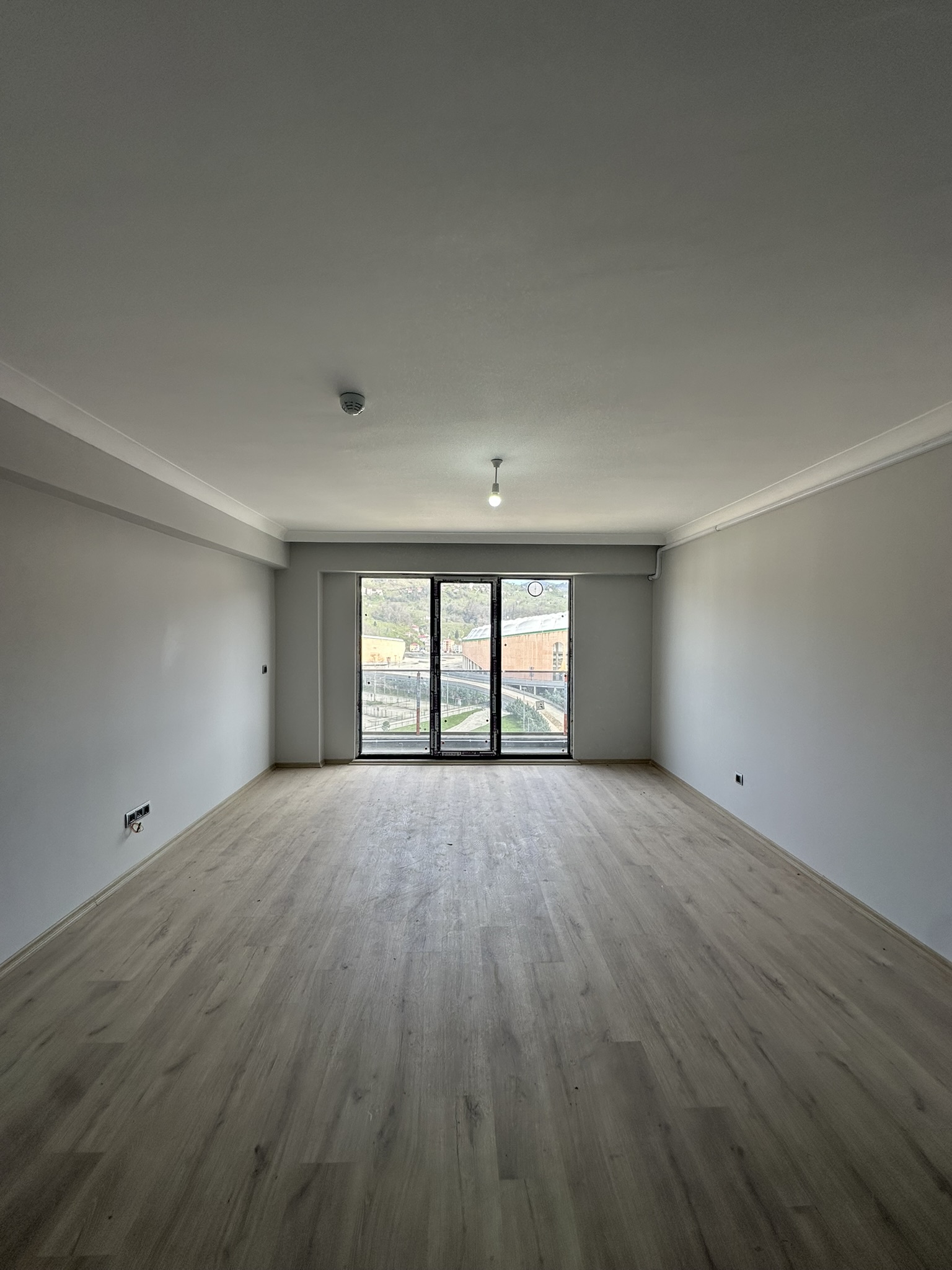 MABEL'DEN AKSU STADIUM CADDE EVLERİNDE GENİŞ FERAH DAİRE 3+1