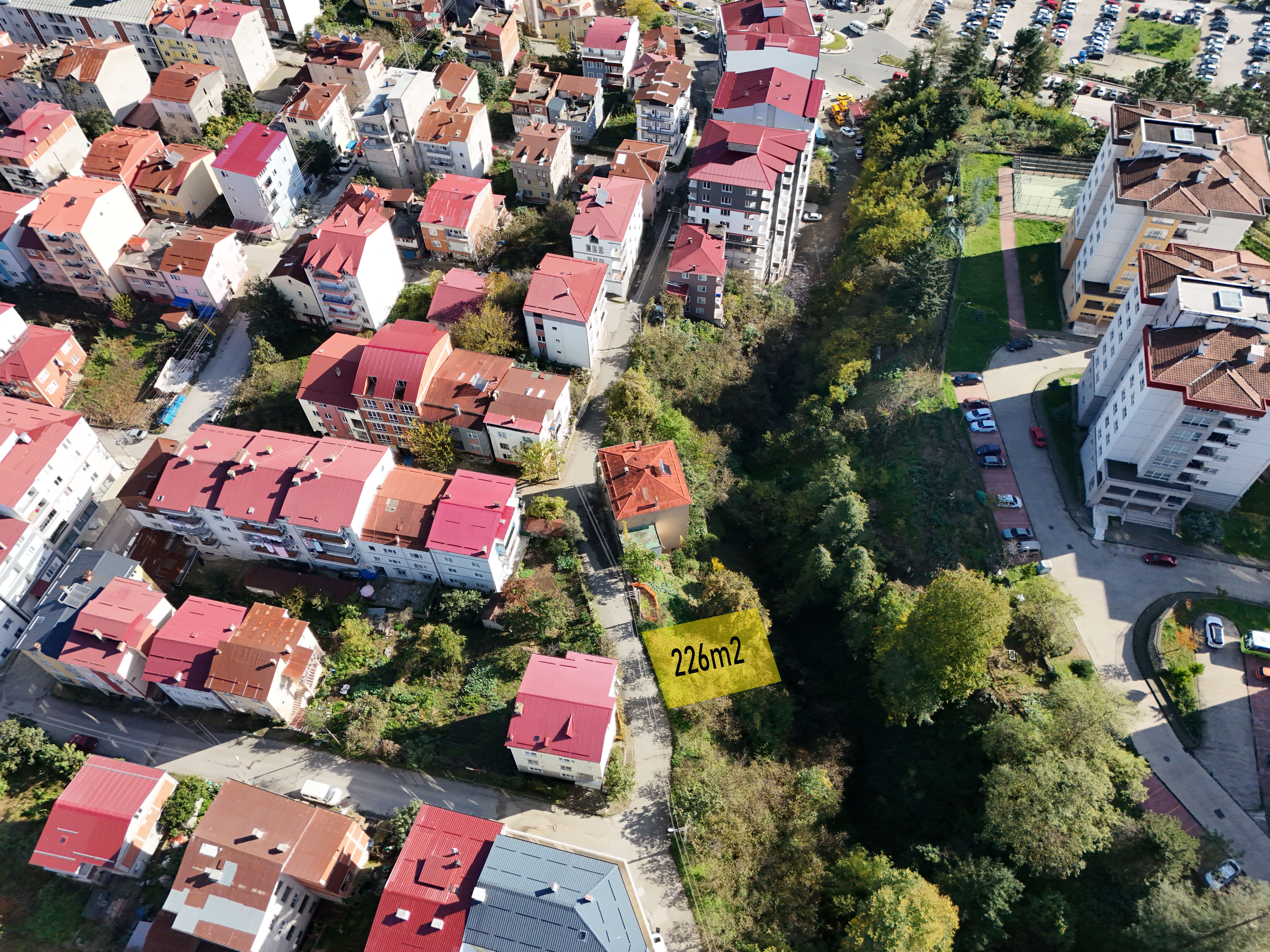 AKSU MAHLLESİ SATILIK ARSA