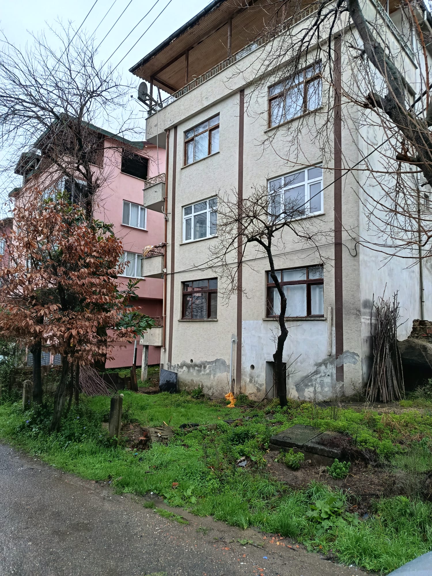 EVKAF MAHALLESİ FIRSAT SATILIK DAİRE