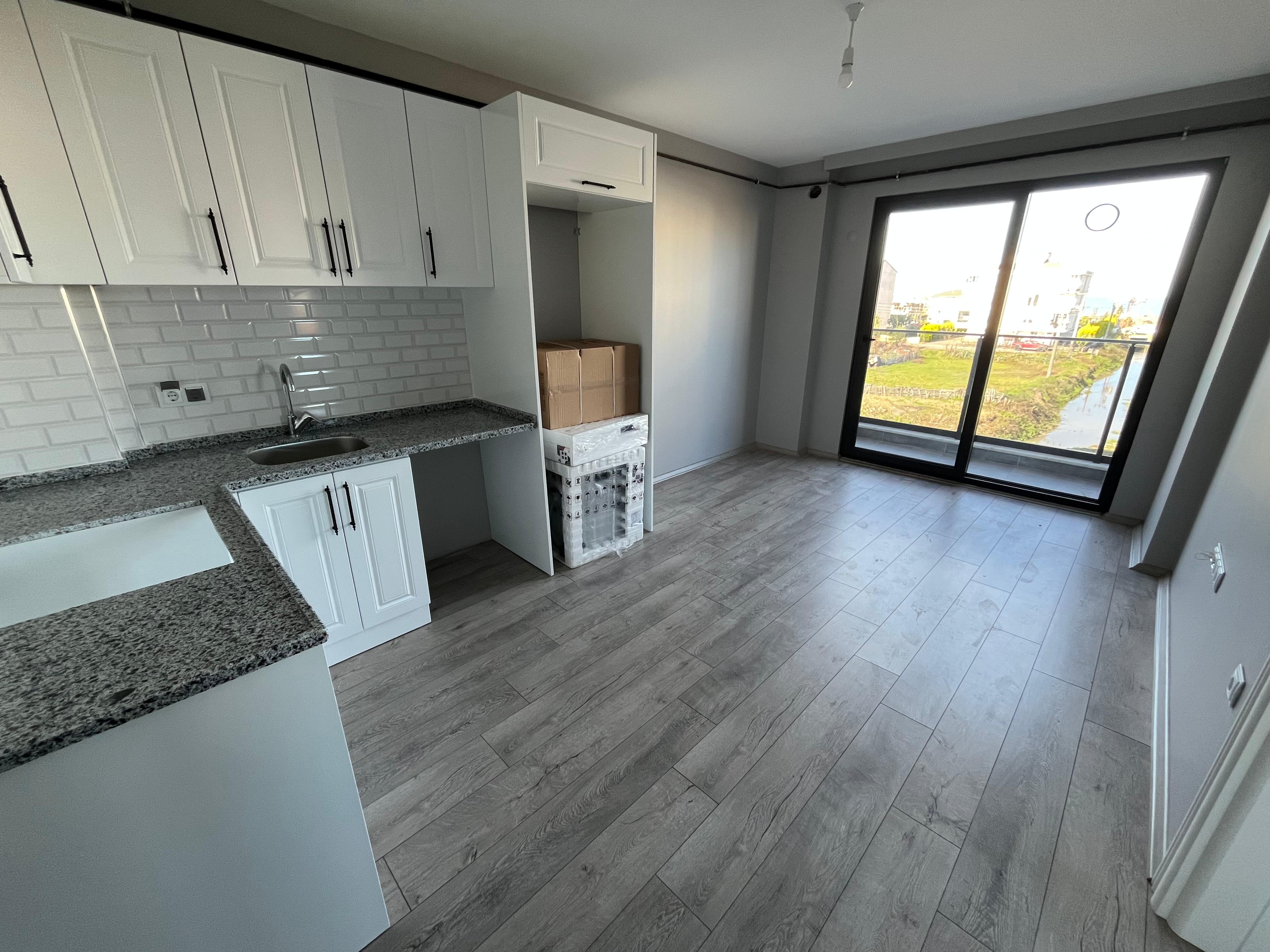 CUMHURİYET MAH. SİRİUS SİTESİ SIFIR 1+1 KİRALIK DAİRE