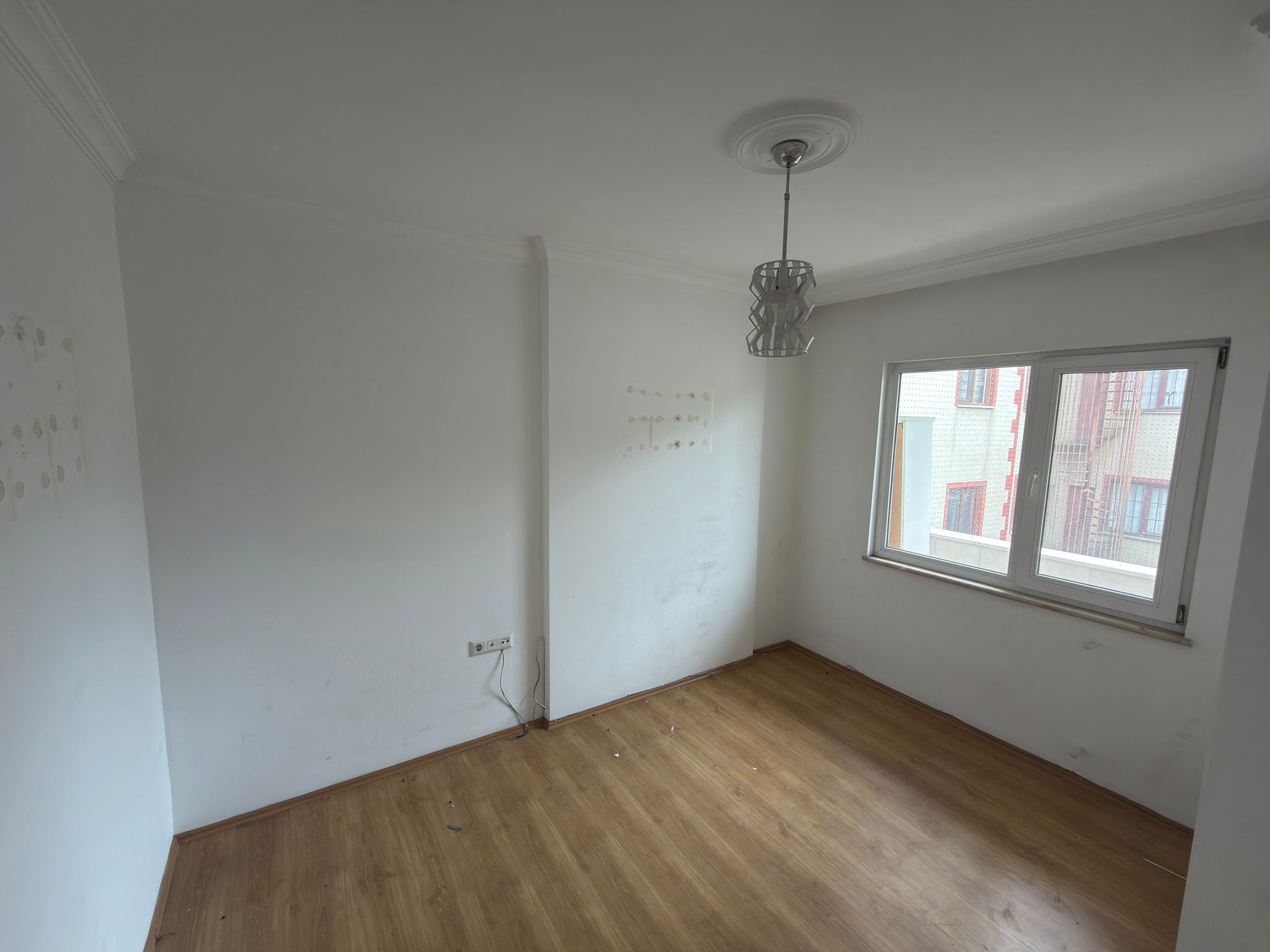 TRABZON BÜYÜKŞEHİR BELEDİYESİ YANI 3+1 KİRALIK OFİS