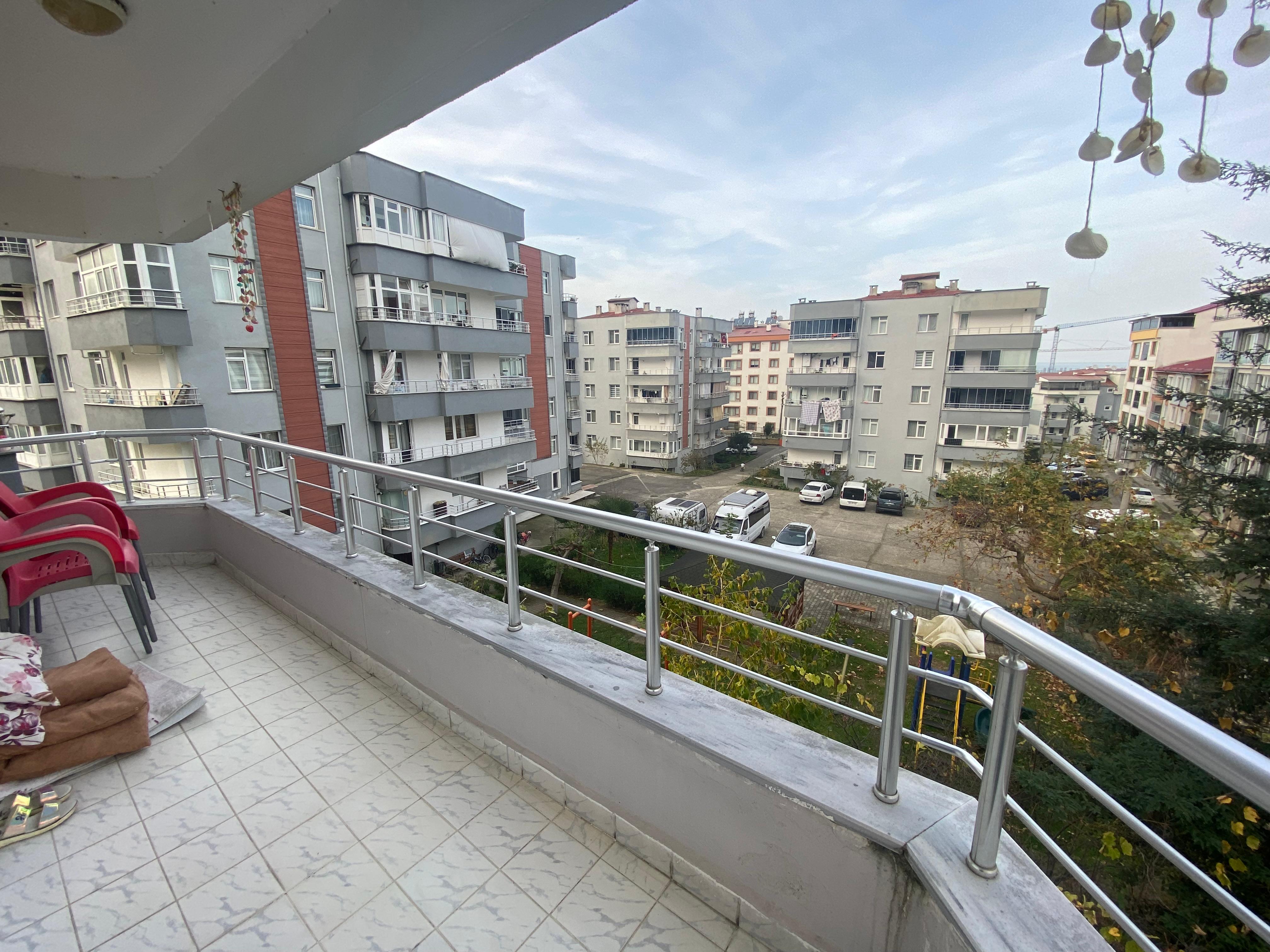 MABEL GAYRİMENKUL TEYYAREDÜZÜ MAH.SİTE İÇERSİNDE SATILIK DAİRE