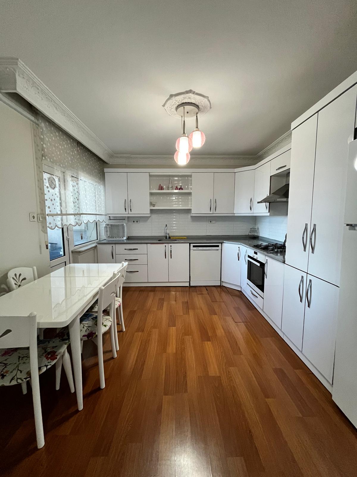 MABEL'DEN SAZBEYİ APT. EŞYALI KİRALIK DAİRE